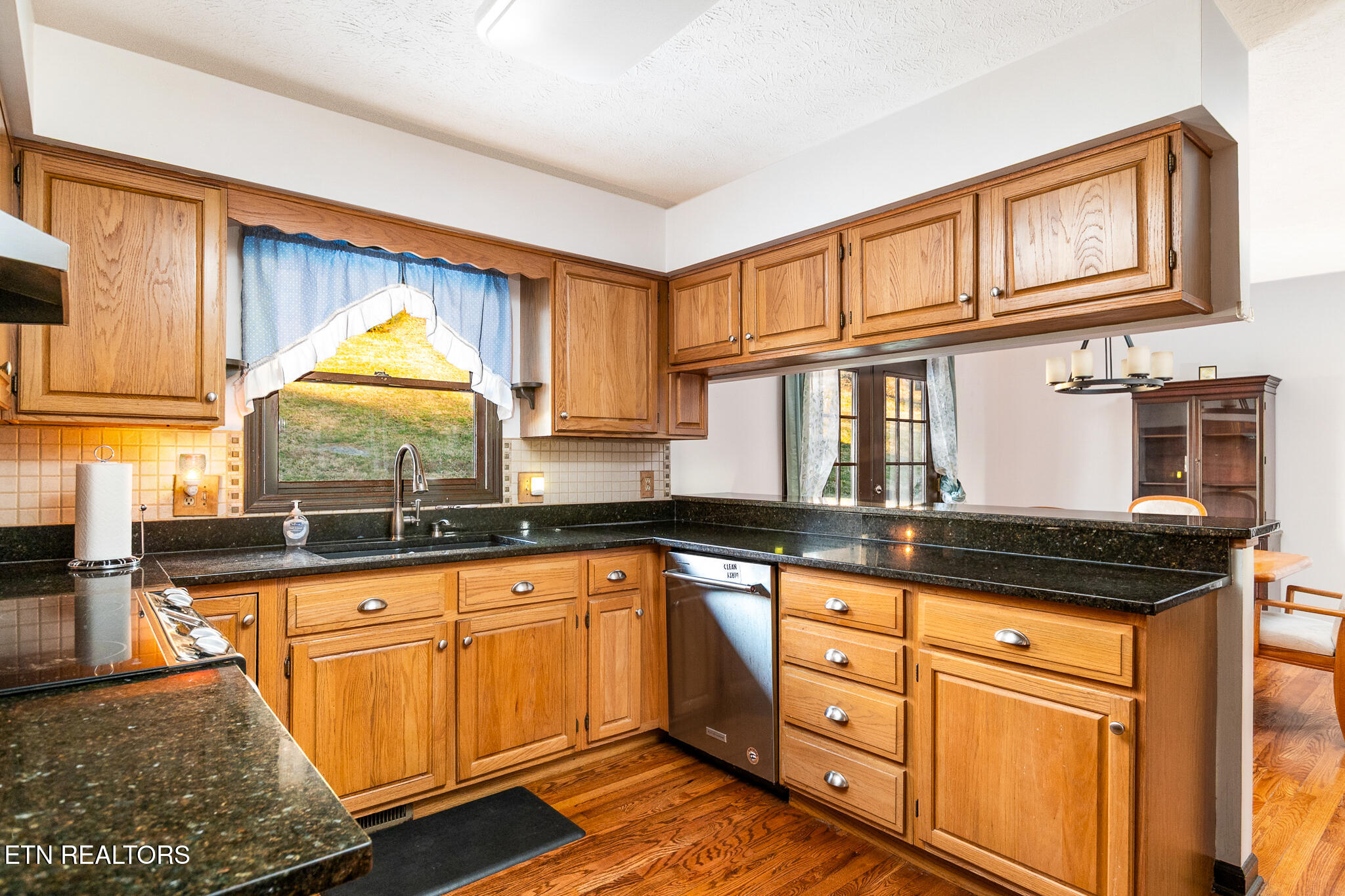 227 Lone Ridge Lane Clinton TN 37716
