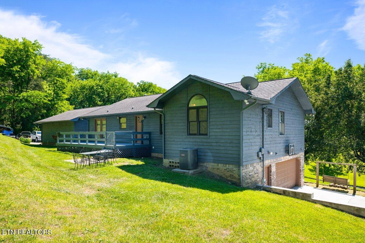 227 Lone Ridge Lane Clinton TN 37716