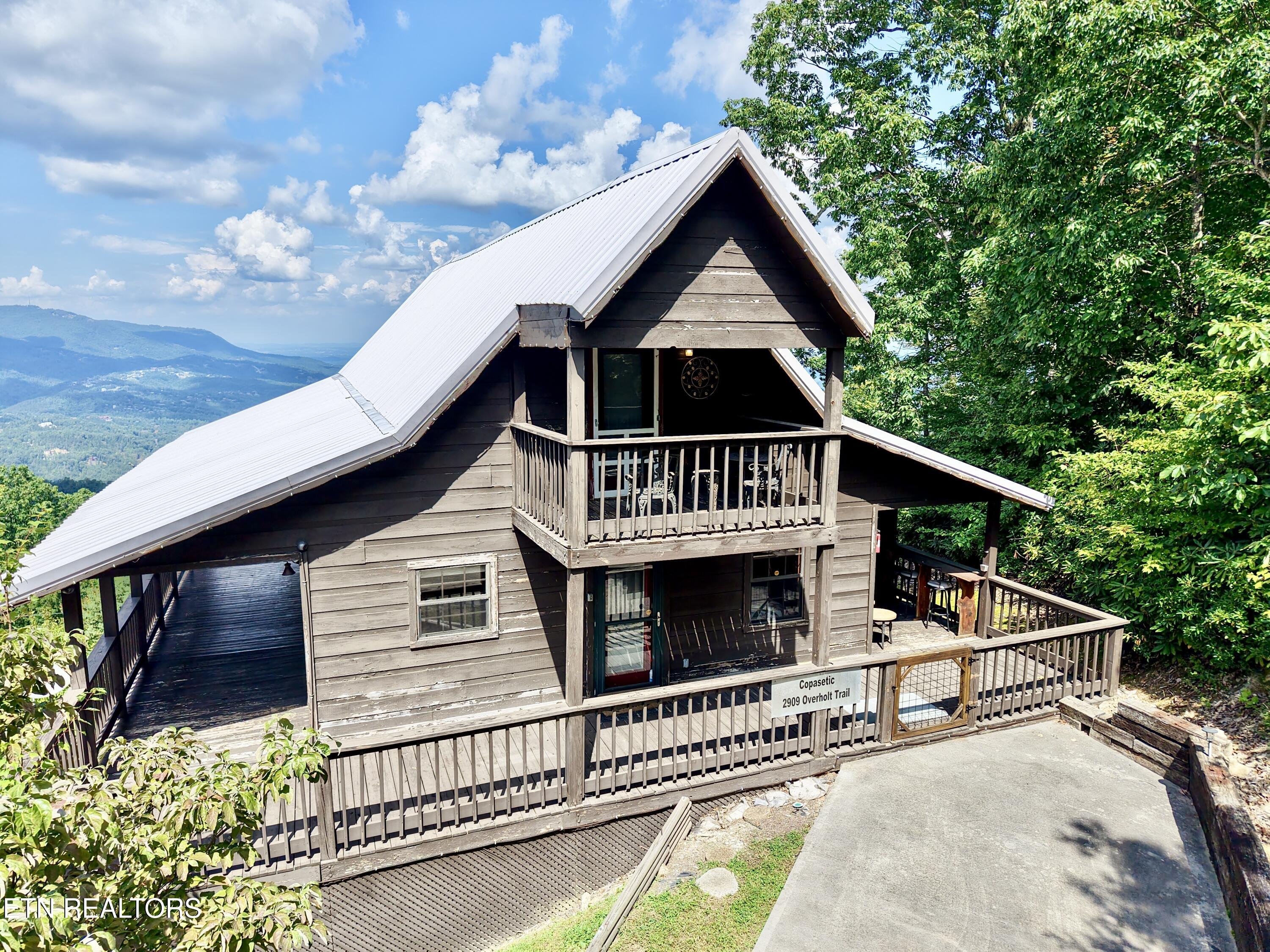 2909 Overholt Trail Pigeon Forge TN 37862
