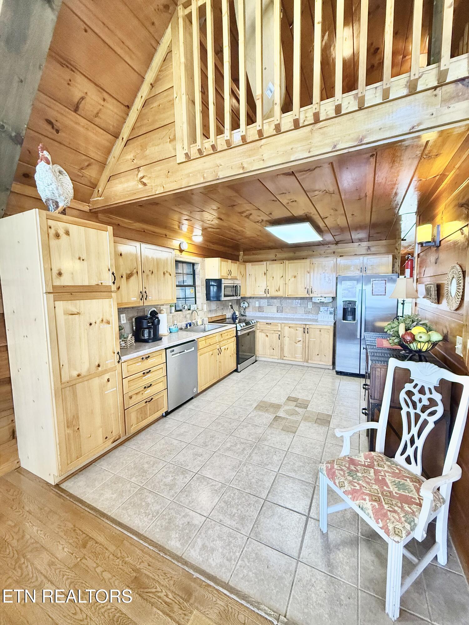 2909 Overholt Trail Pigeon Forge TN 37862