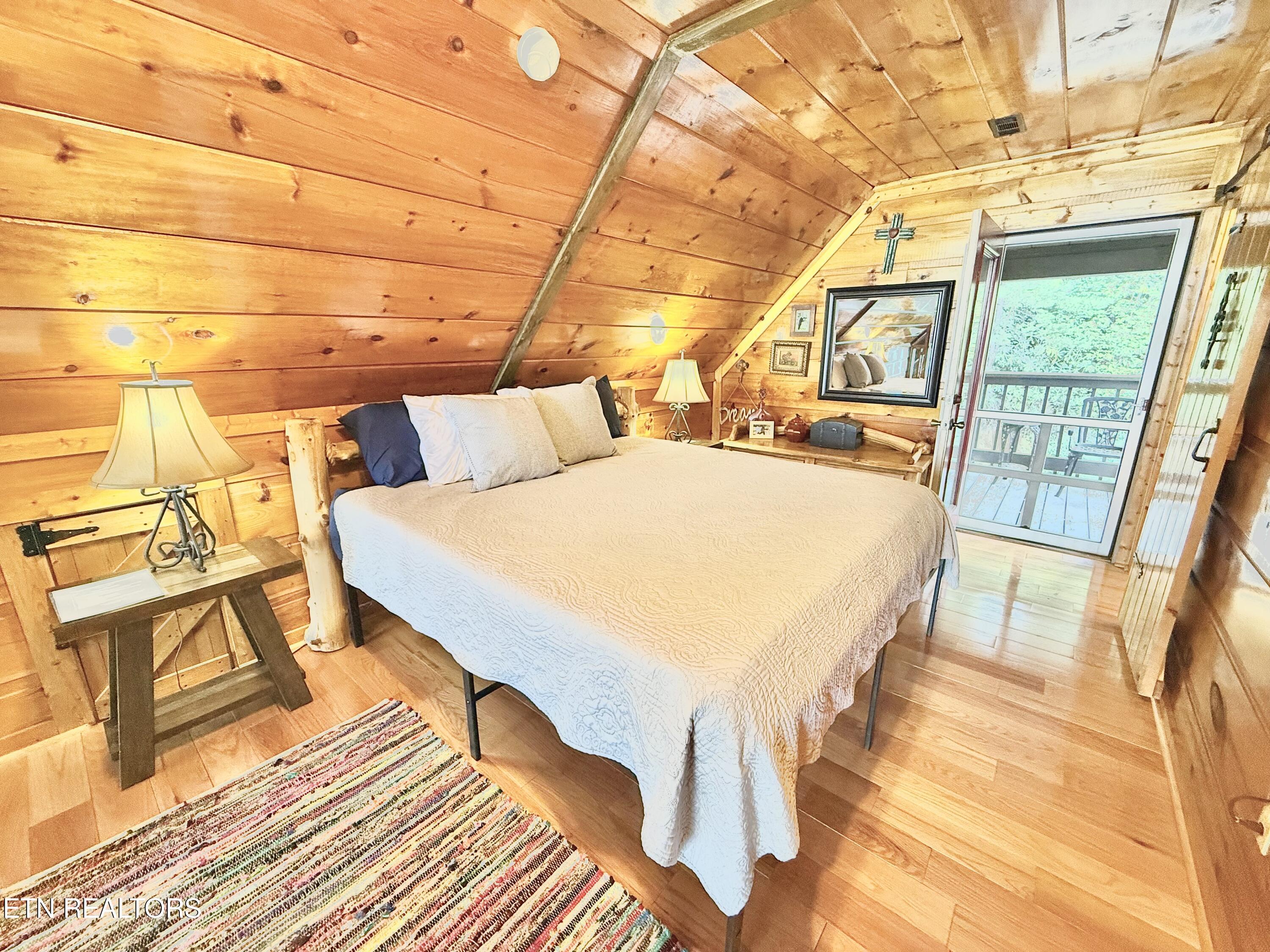 2909 Overholt Trail Pigeon Forge TN 37862