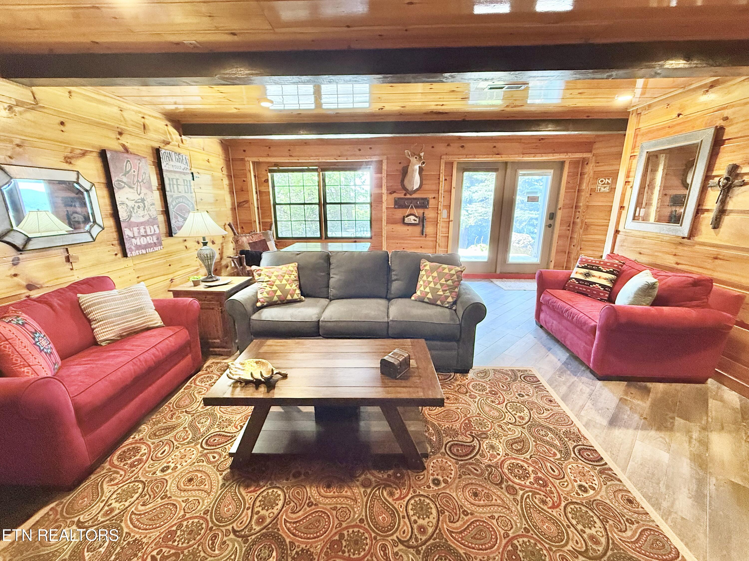 2909 Overholt Trail Pigeon Forge TN 37862