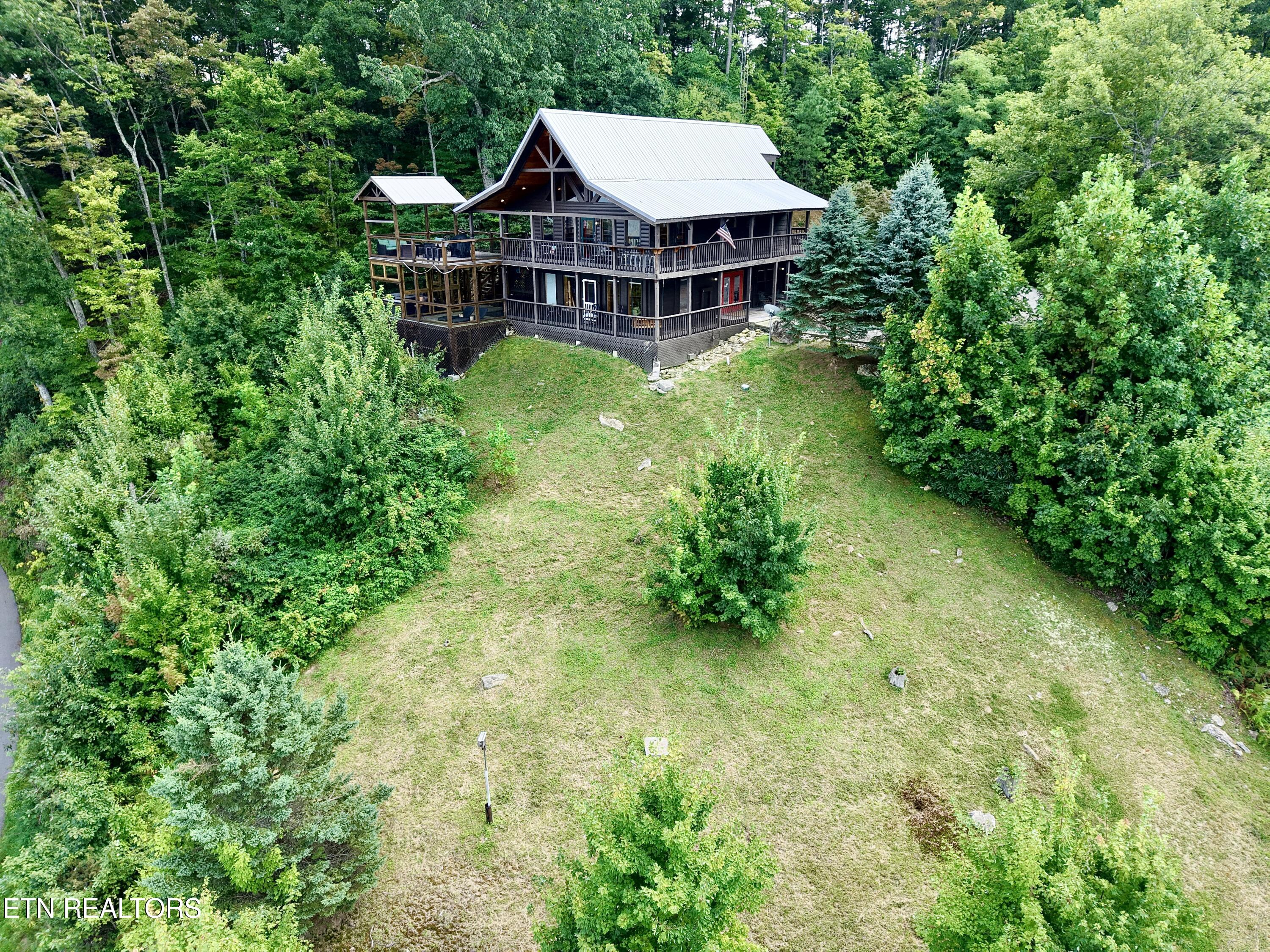 2909 Overholt Trail Pigeon Forge TN 37862