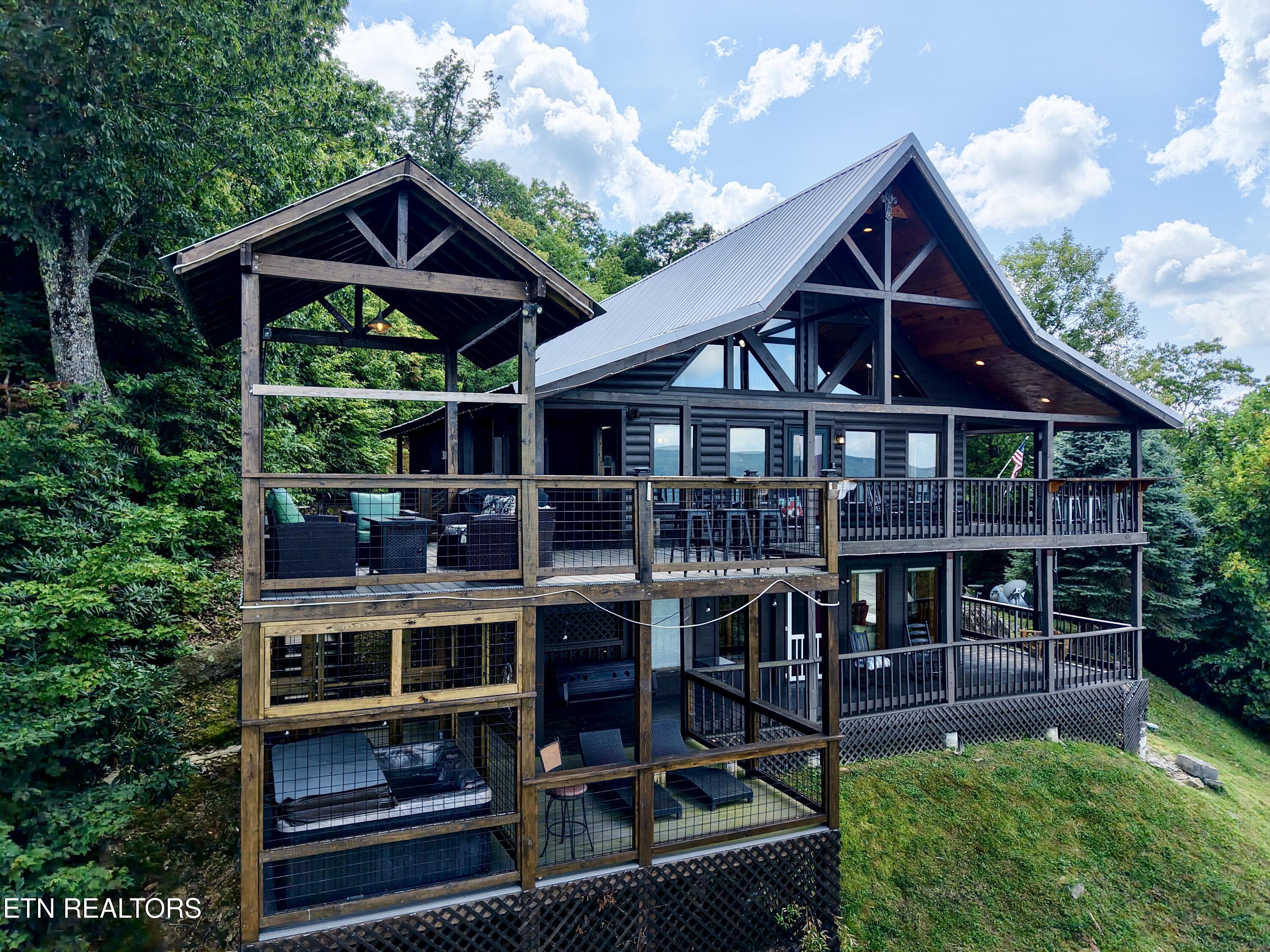 2909 Overholt Trail Pigeon Forge TN 37862