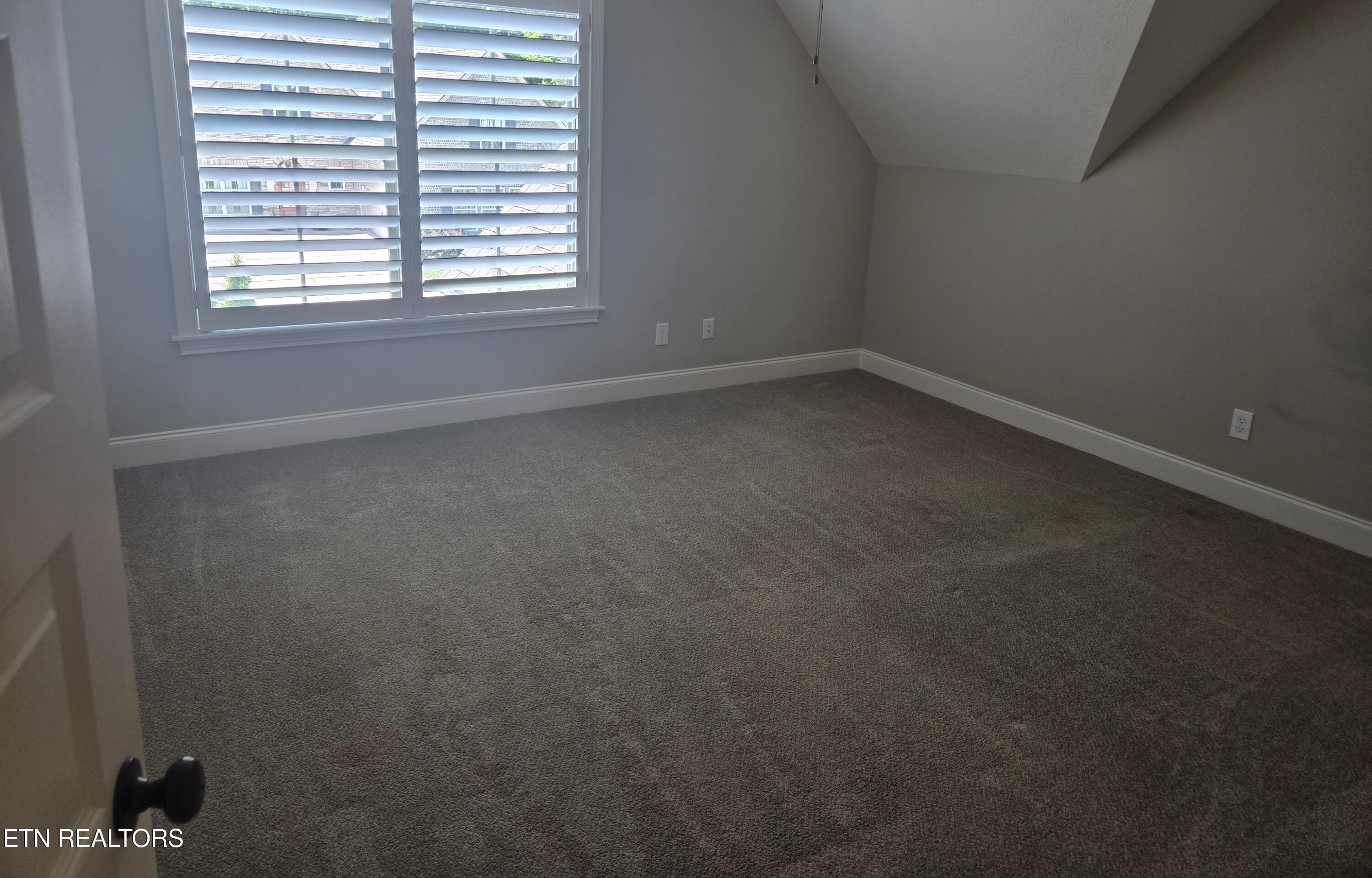 433 Chimney Rock Drive Lenoir City TN 37771