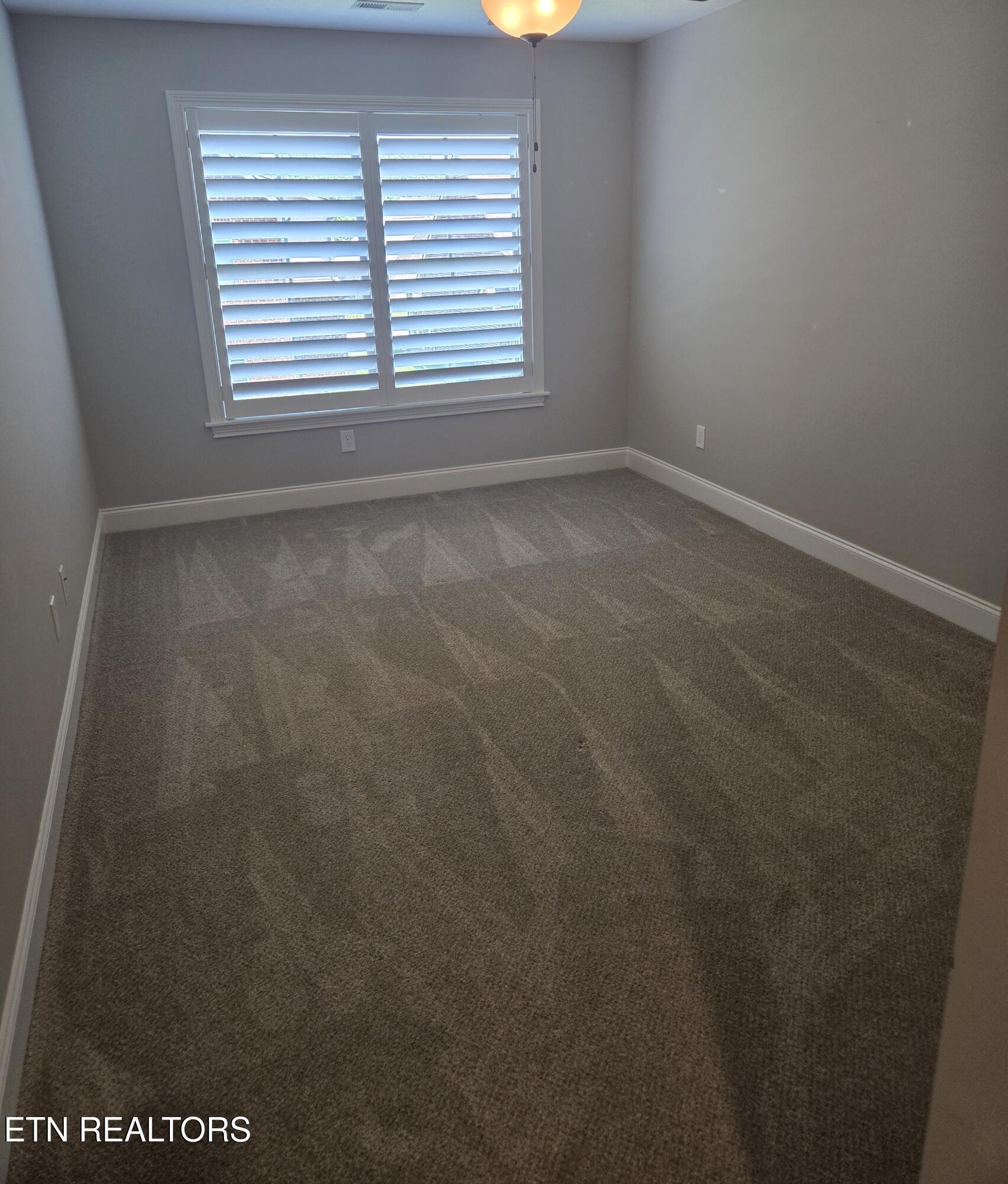 433 Chimney Rock Drive Lenoir City TN 37771
