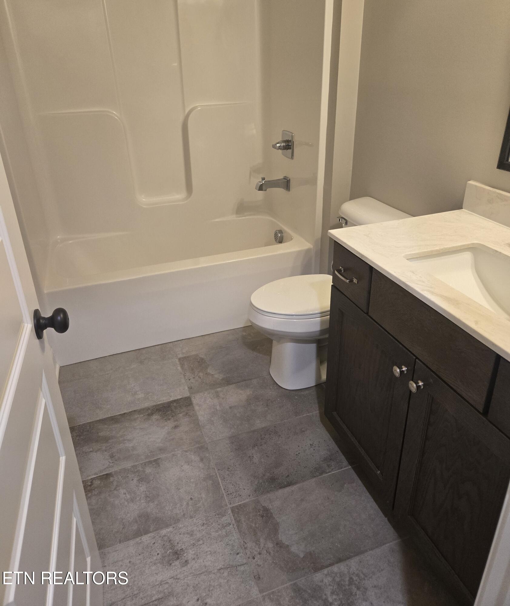 433 Chimney Rock Drive Lenoir City TN 37771