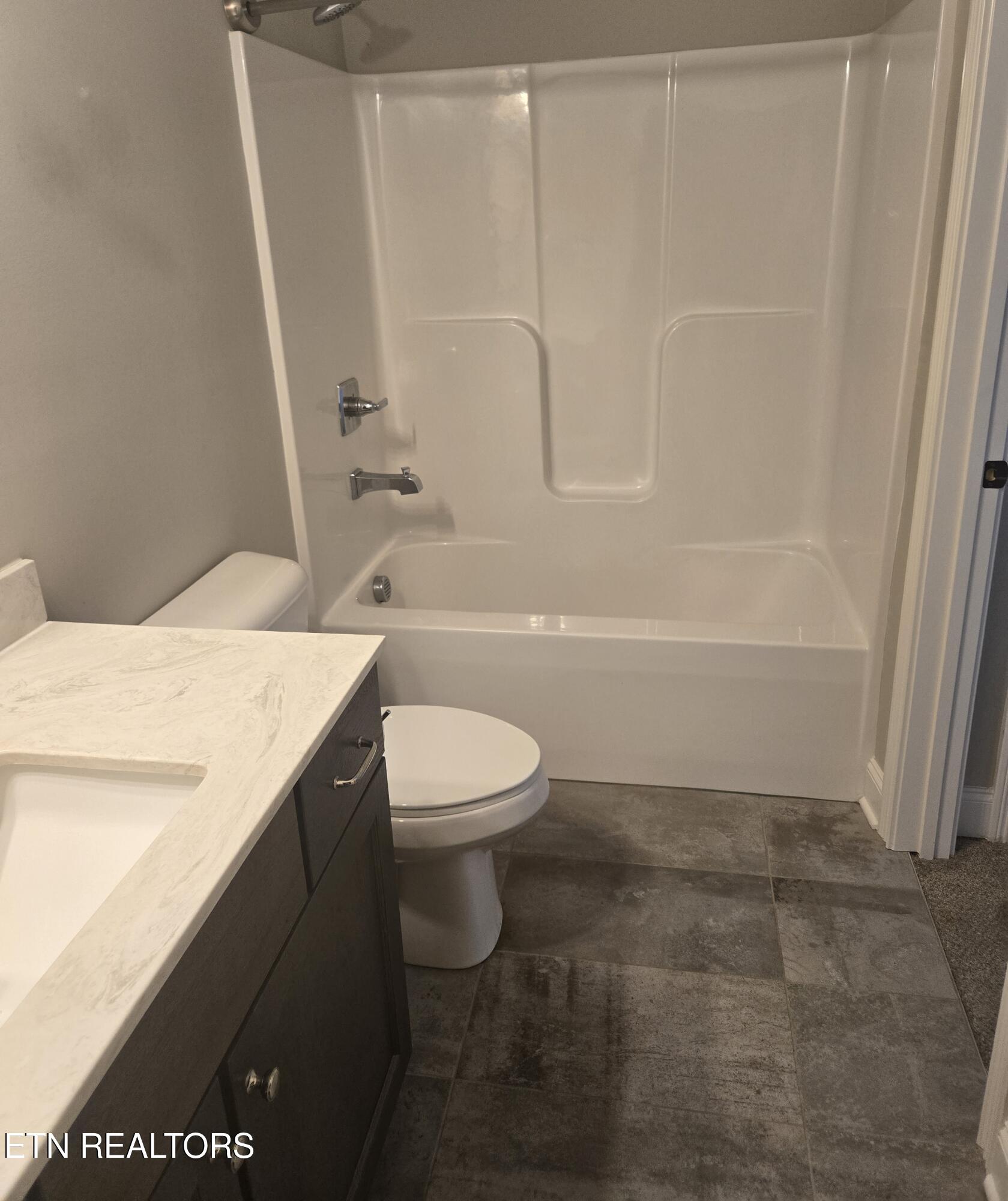 433 Chimney Rock Drive Lenoir City TN 37771