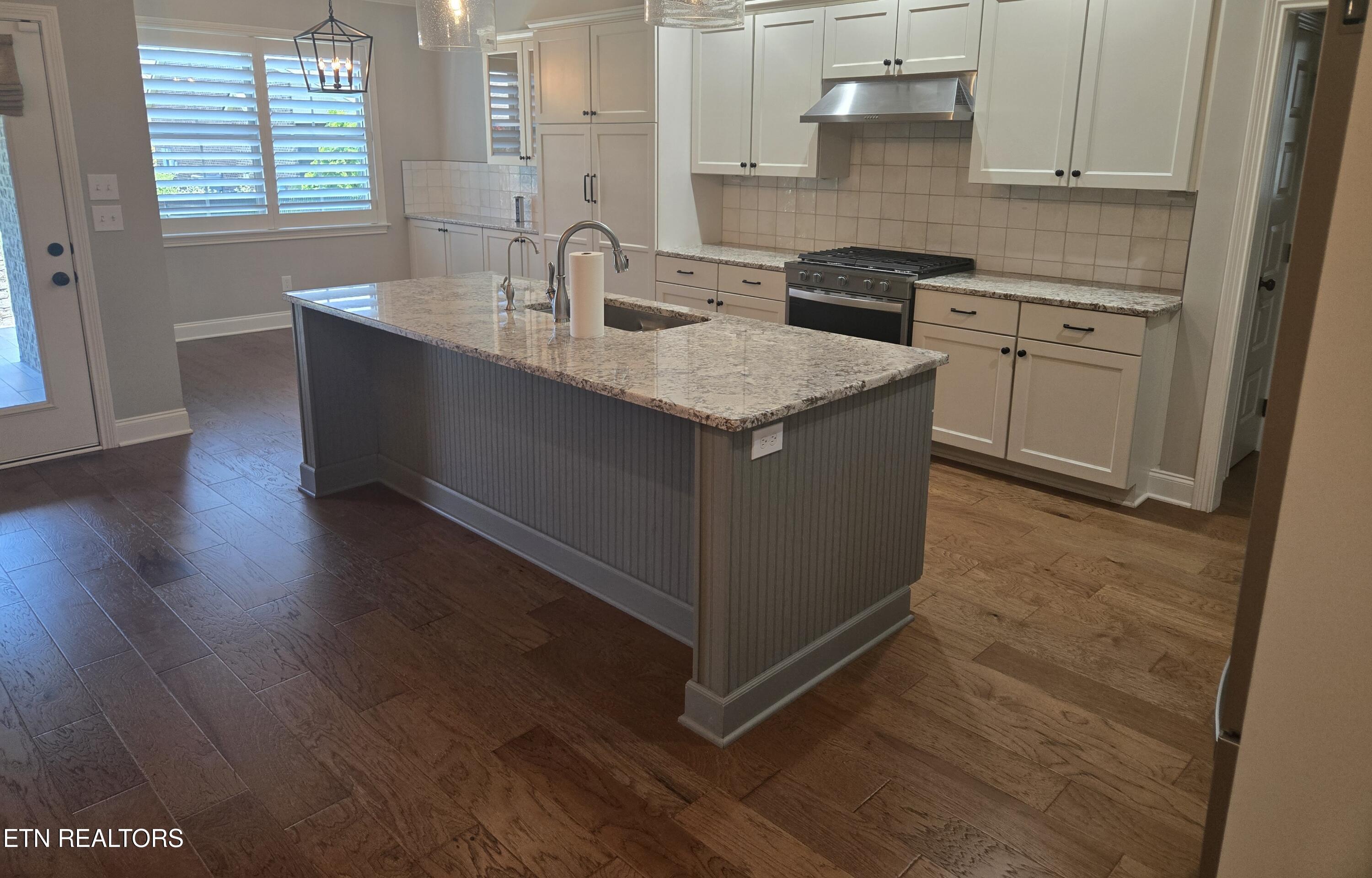 433 Chimney Rock Drive Lenoir City TN 37771