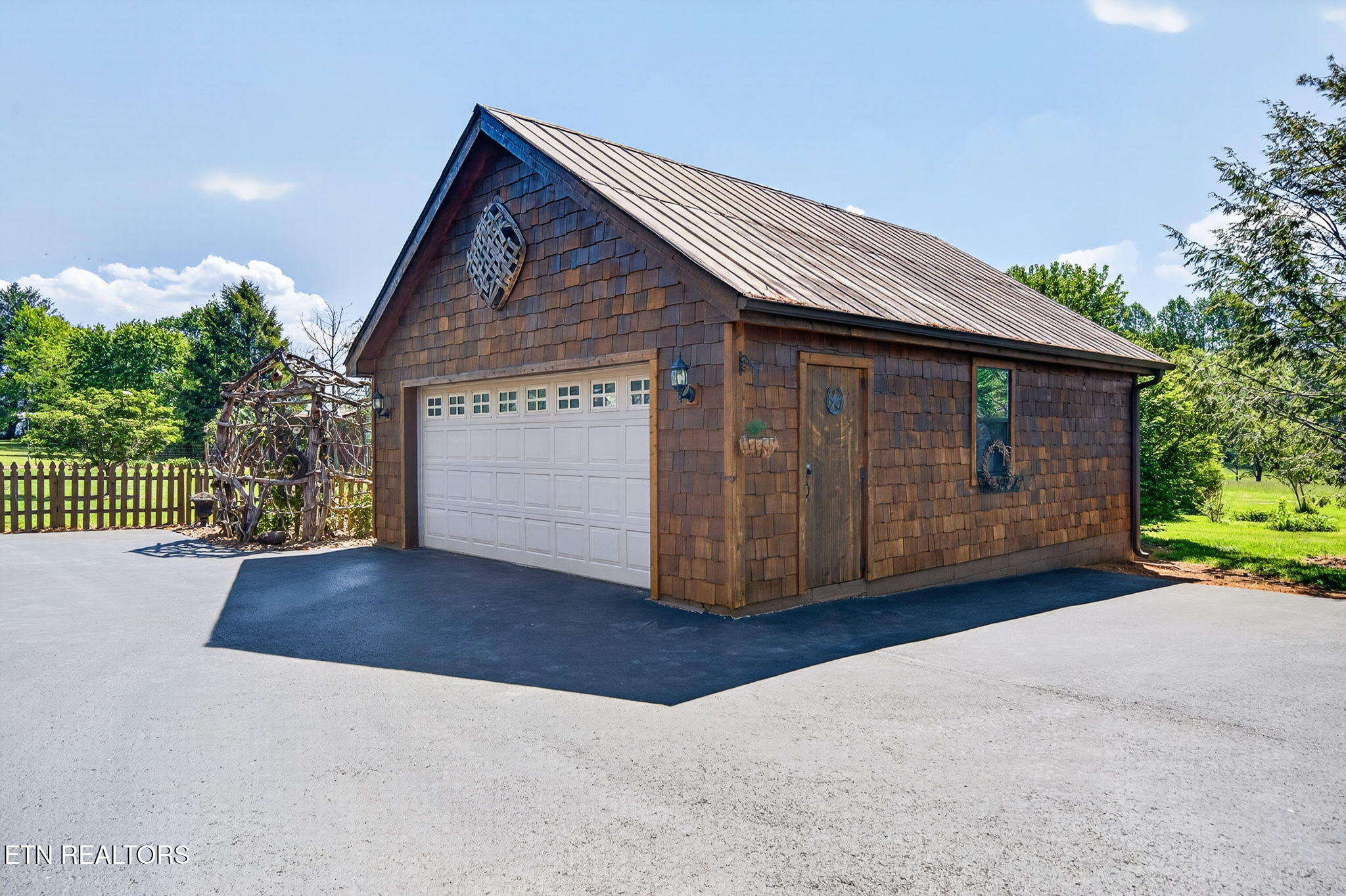 527 Open Range Road Crossville TN 38555