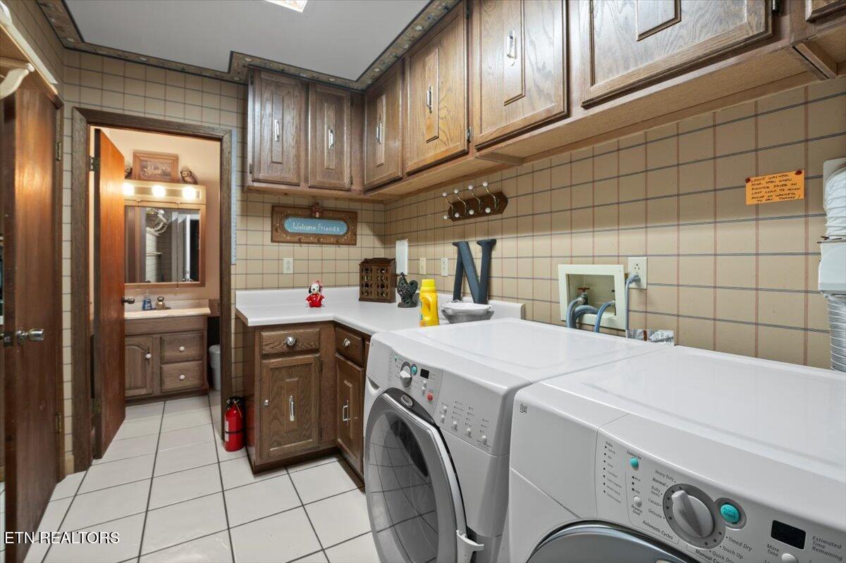 444 Chapman Village Drive Lafollette TN 37766
