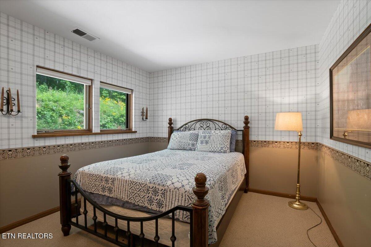 444 Chapman Village Drive Lafollette TN 37766