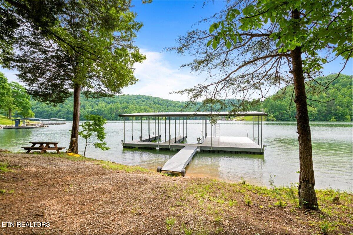 444 Chapman Village Drive Lafollette TN 37766