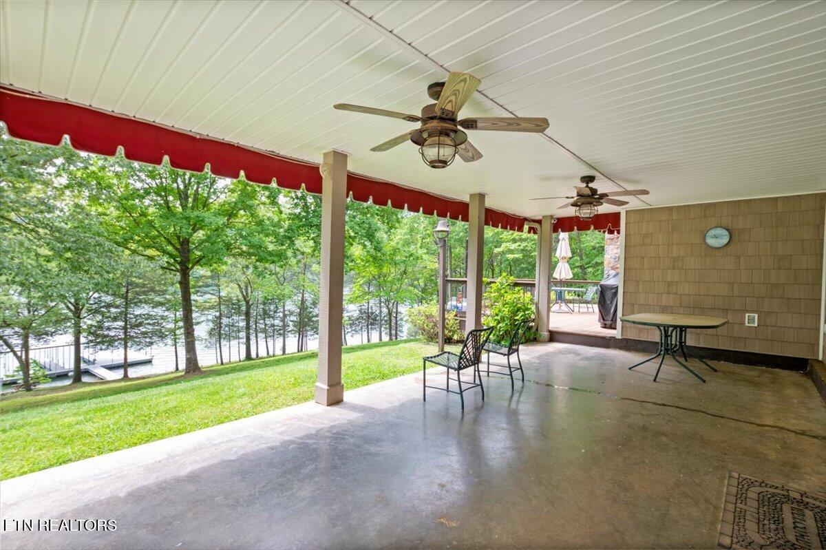 444 Chapman Village Drive Lafollette TN 37766