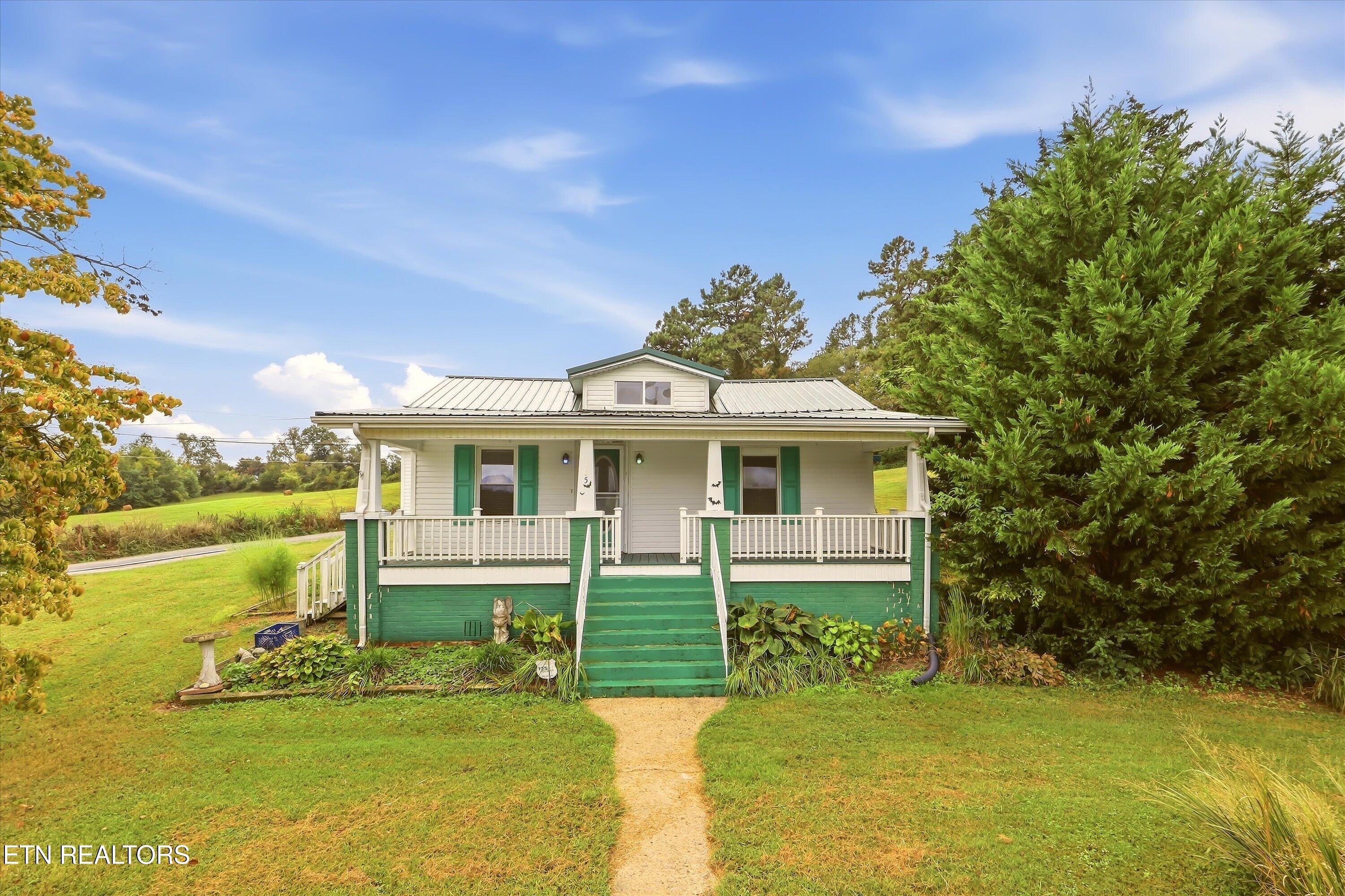 105 Peach Orchard Road Clinton TN 37716