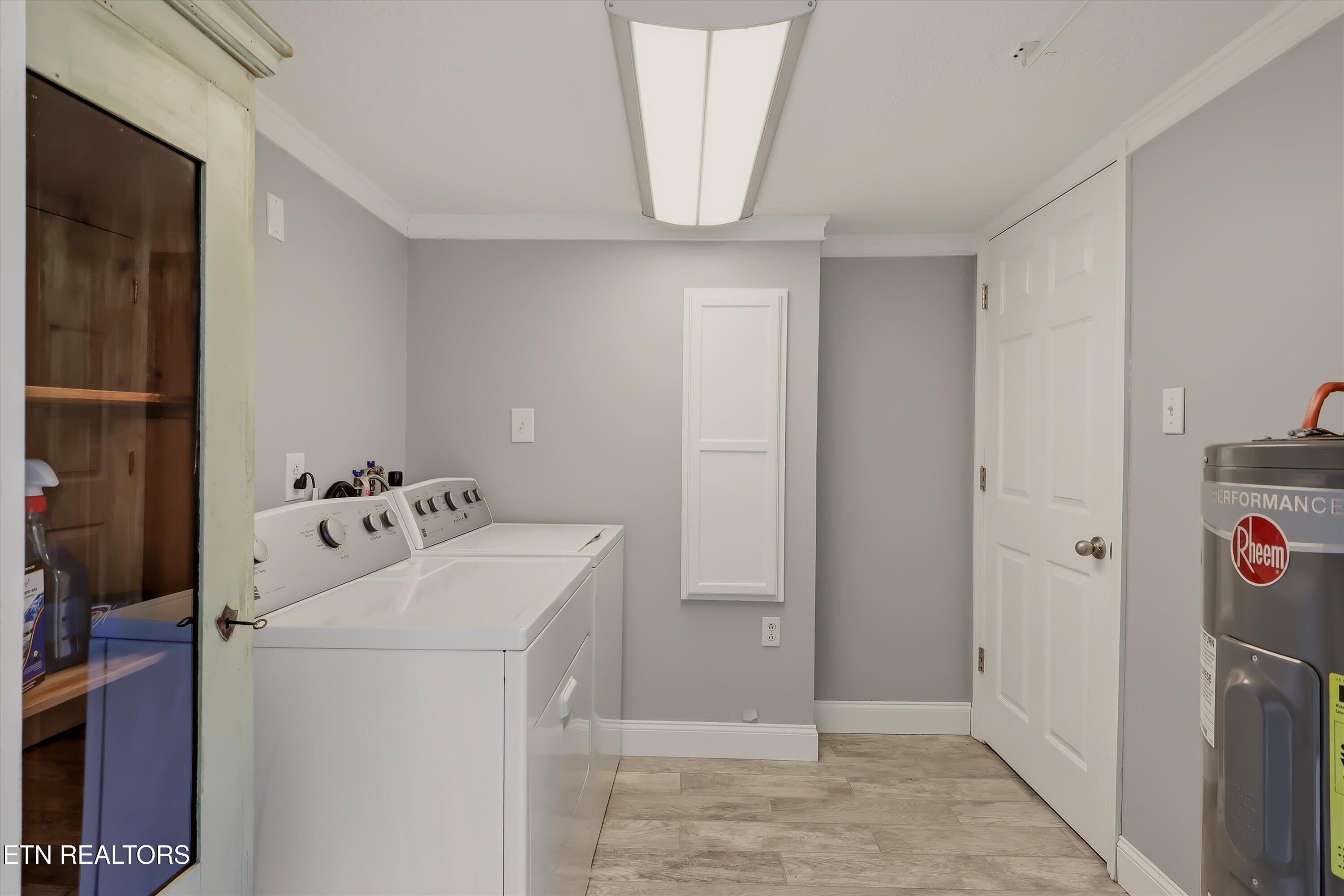 105 Peach Orchard Road Clinton TN 37716