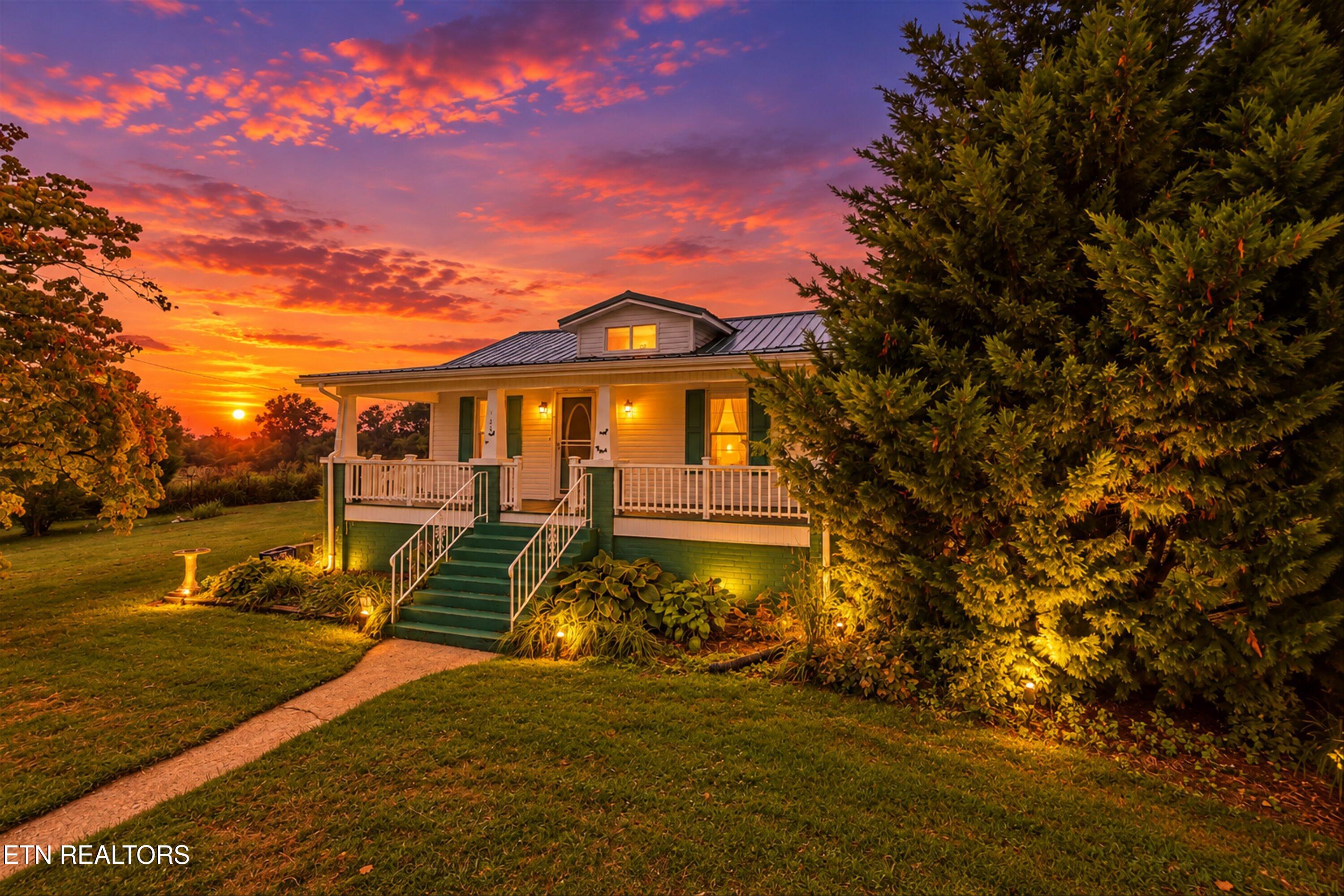 105 Peach Orchard Road Clinton TN 37716