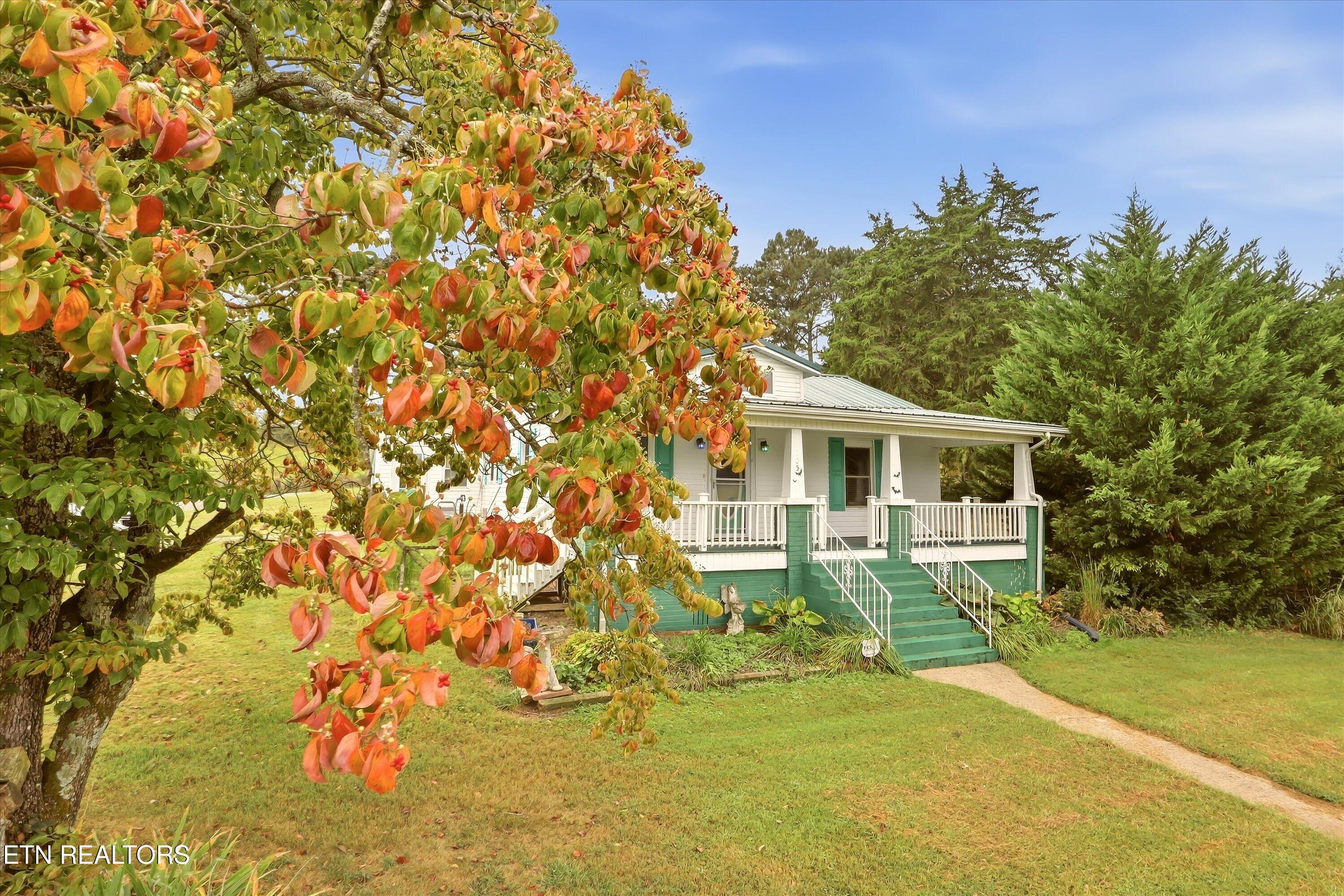 105 Peach Orchard Road Clinton TN 37716