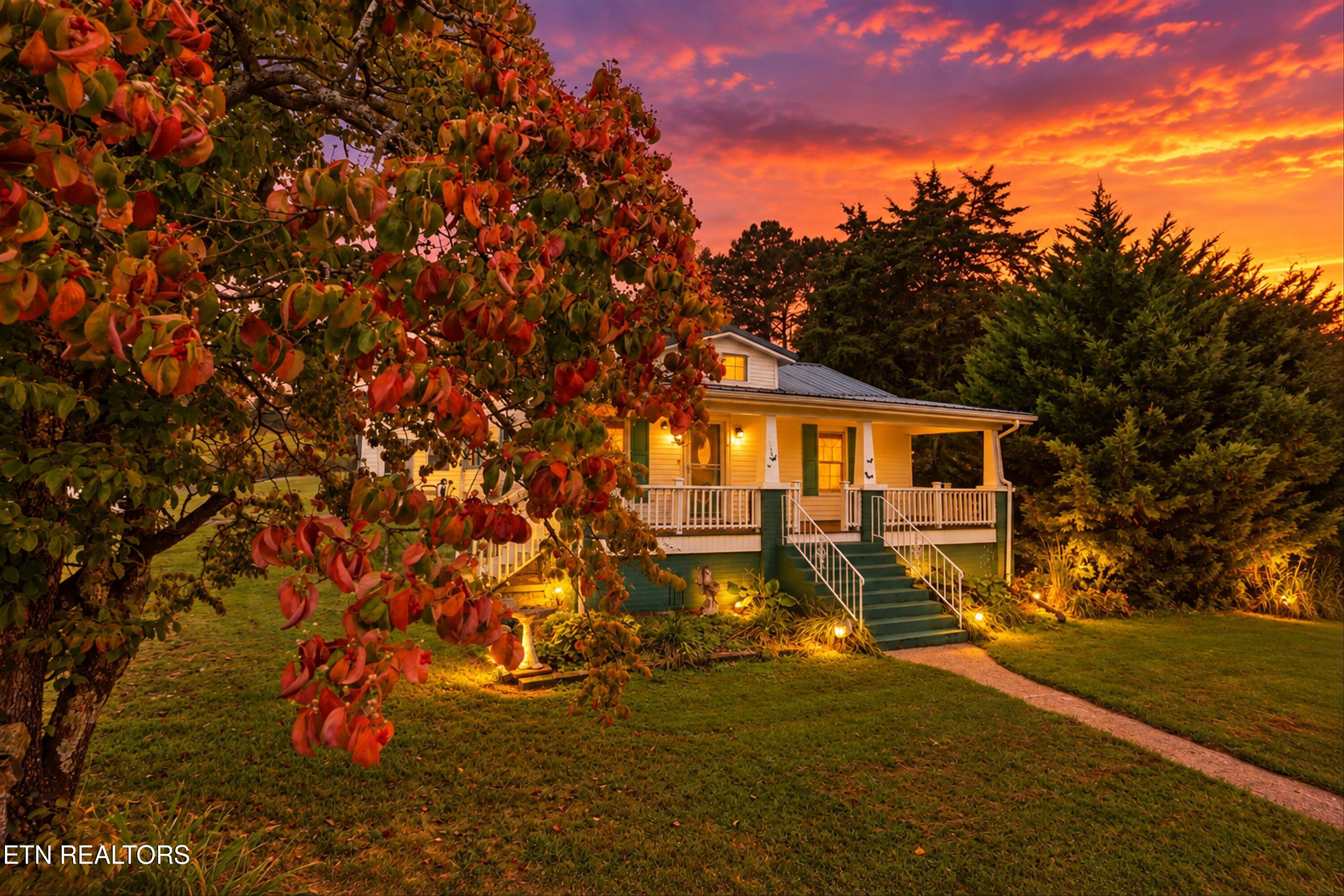 105 Peach Orchard Road Clinton TN 37716