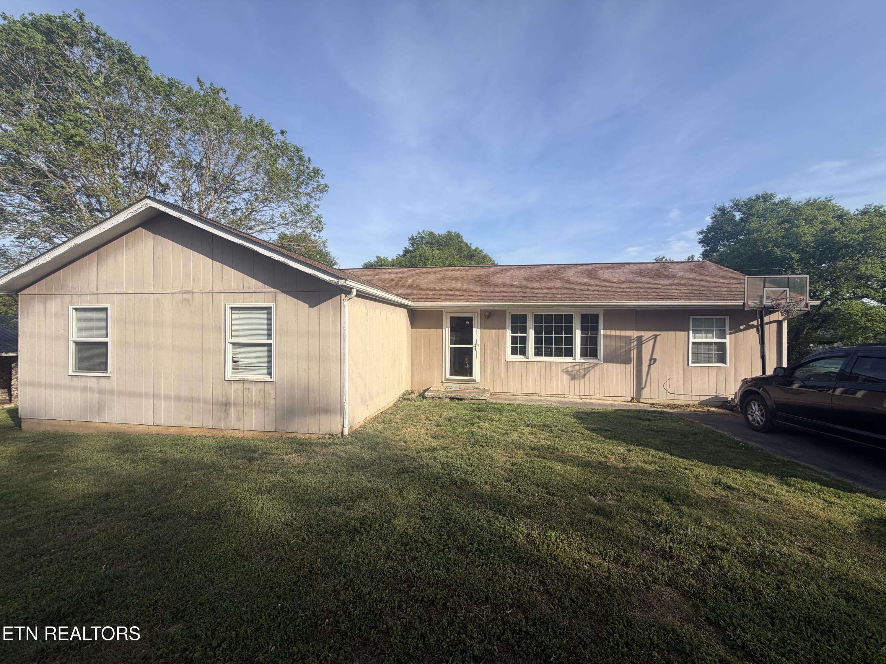 113 Sherwood Avenue Calhoun TN 37309
