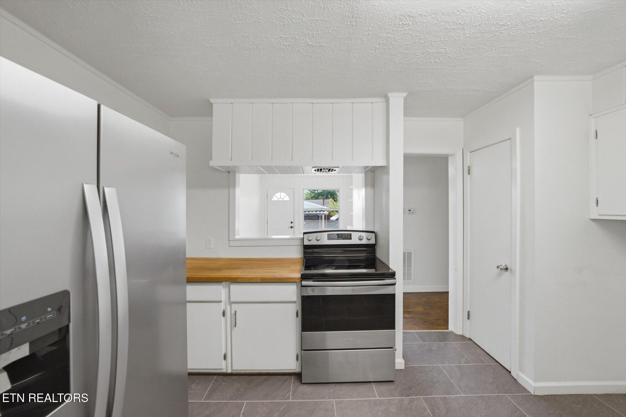 2807 Thomas Drive Maryville TN 37804