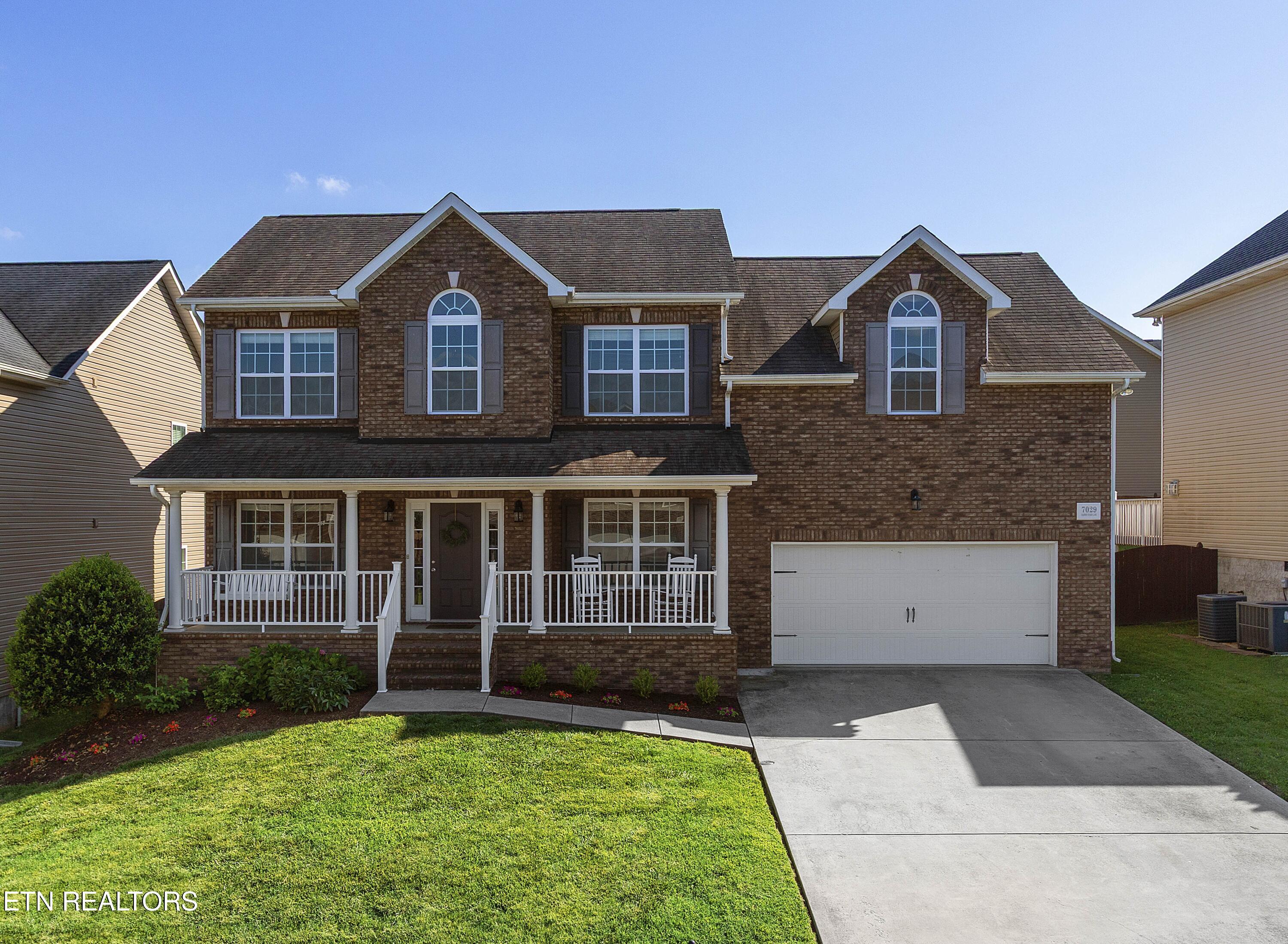 7029 Banyon Wood Lane Knoxville TN 37920