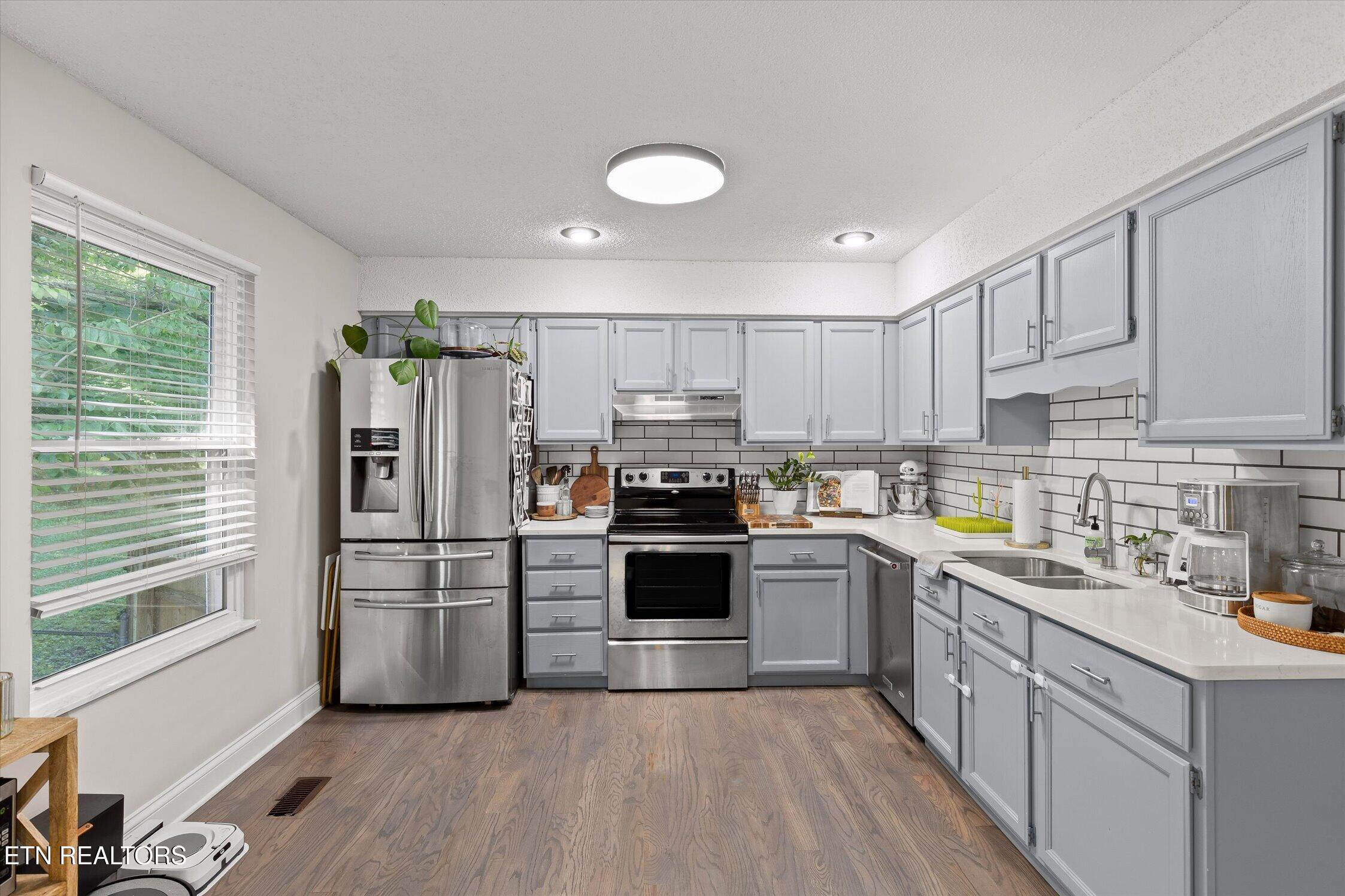 5974 Westmere Drive Knoxville TN 37909