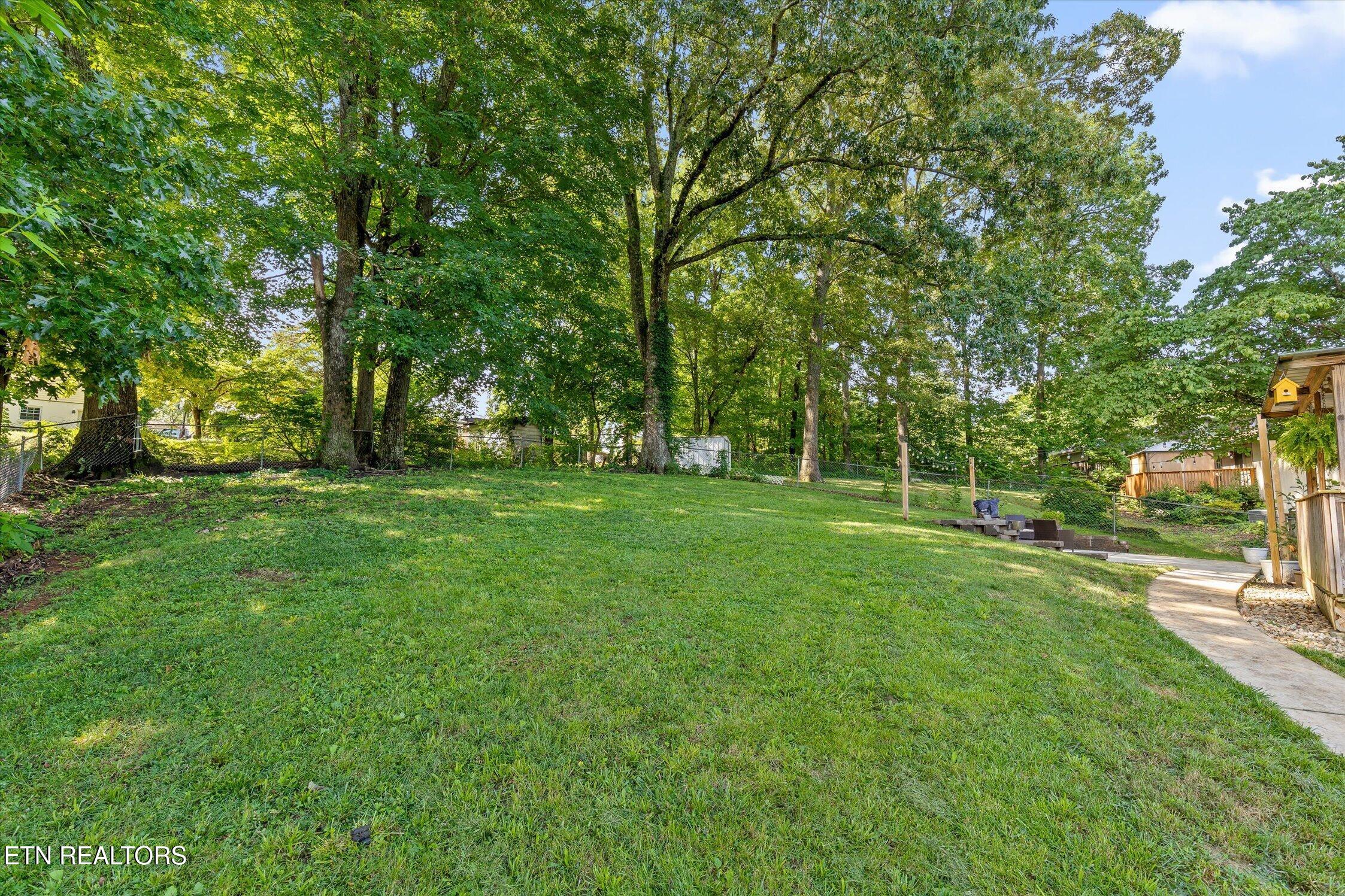 5974 Westmere Drive Knoxville TN 37909