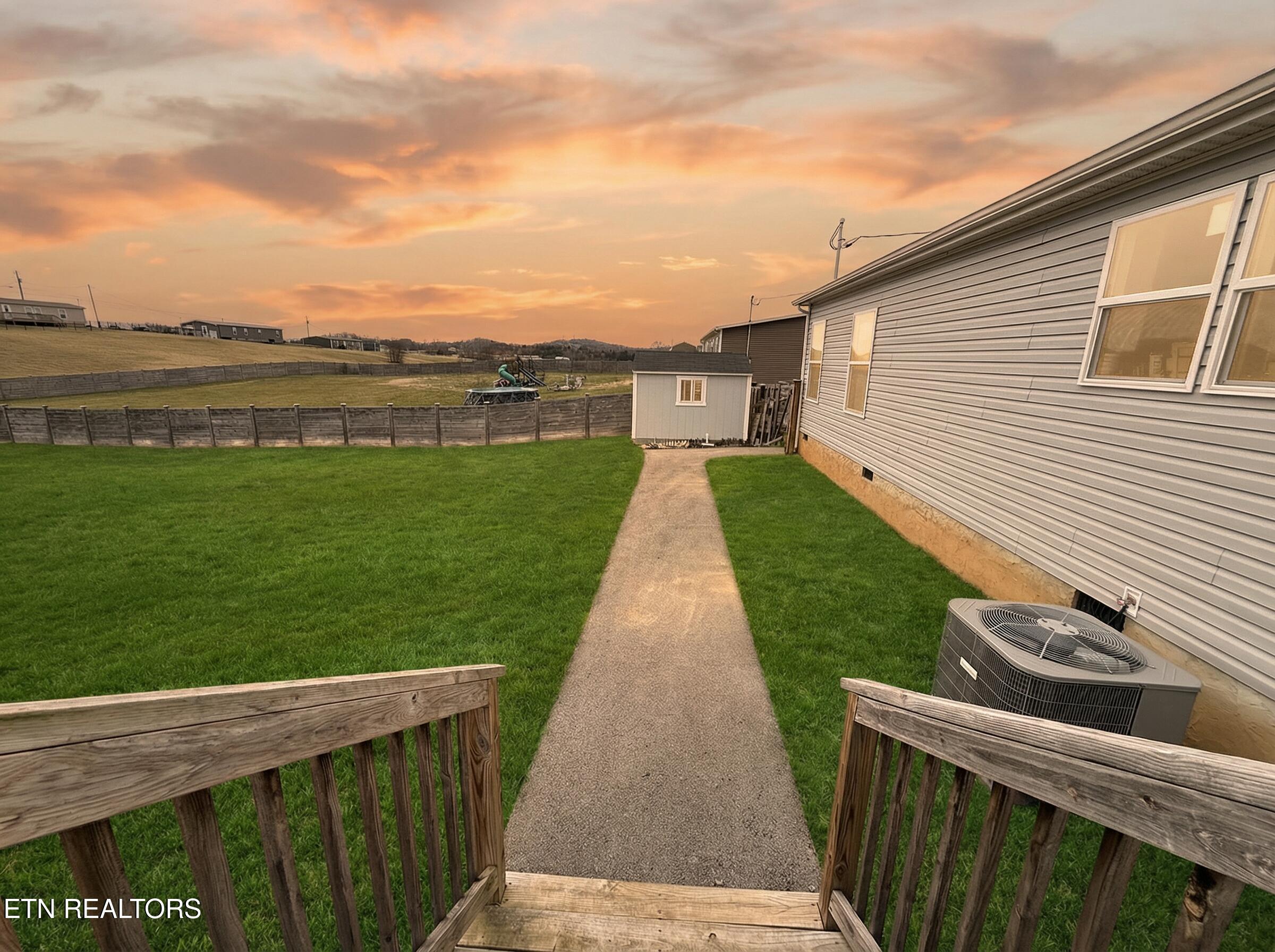 611 Towers Drive Dandridge TN 37725
