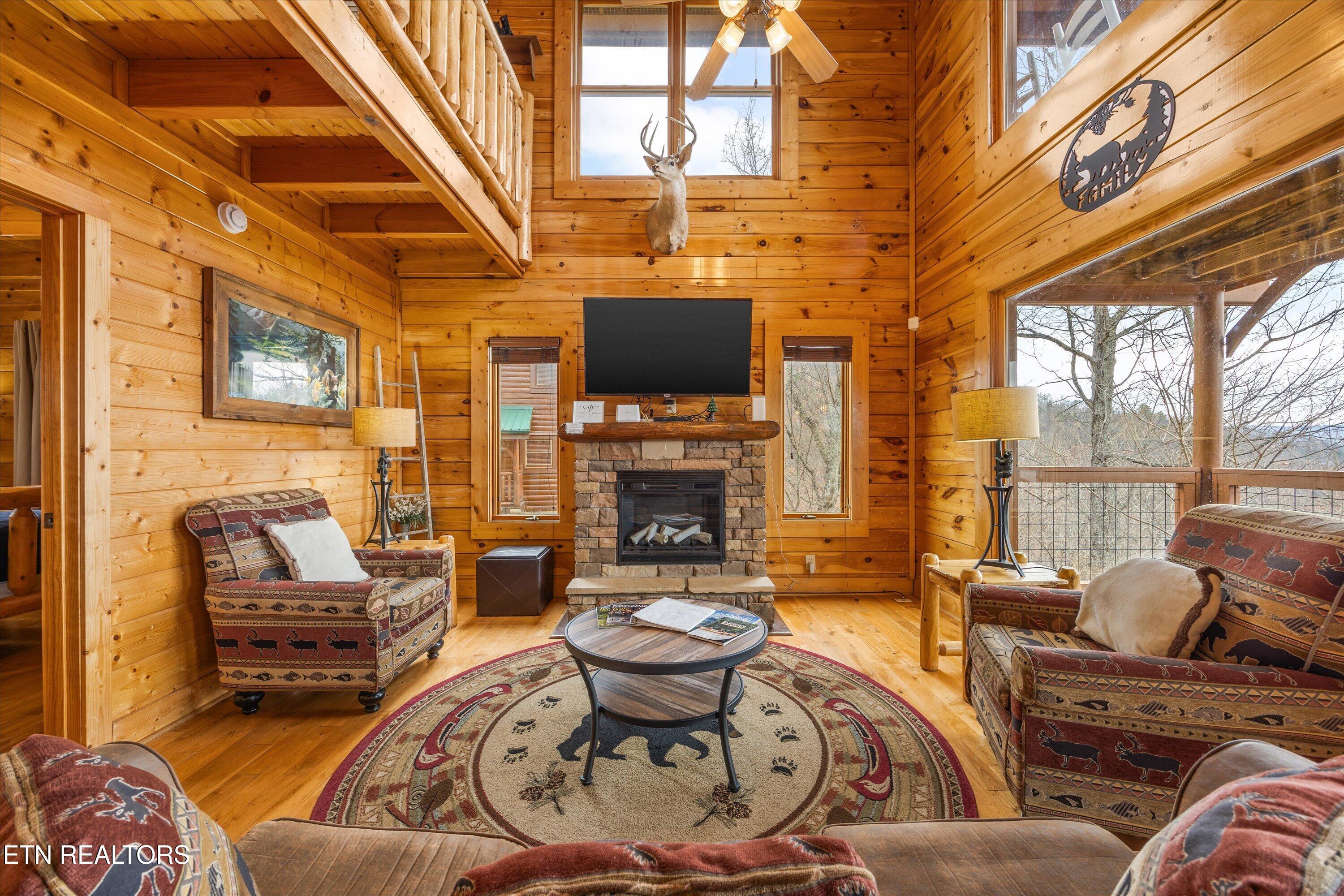 2833 White Oak Ridge Lane Sevierville TN 37862