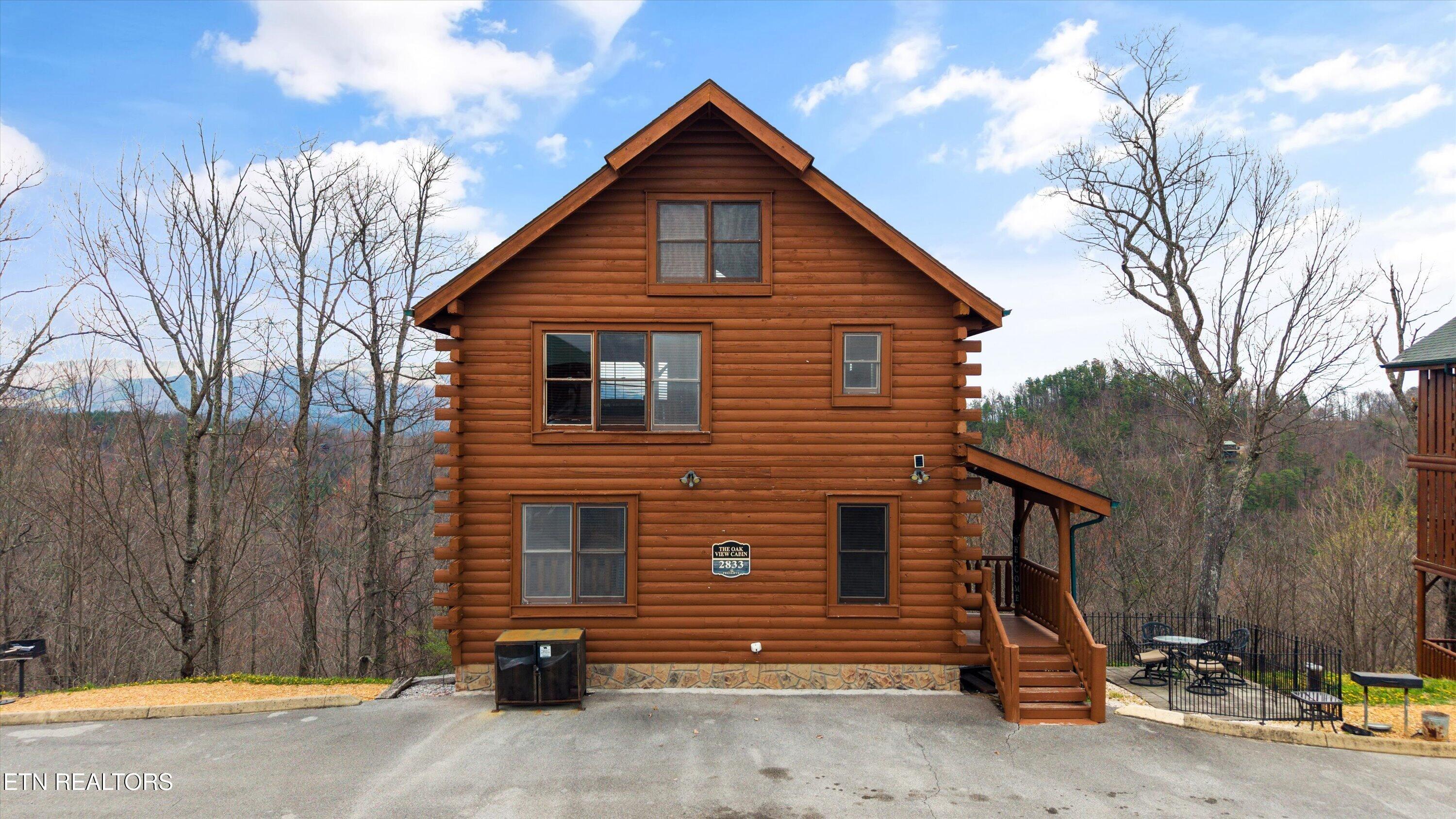 2833 White Oak Ridge Lane Sevierville TN 37862