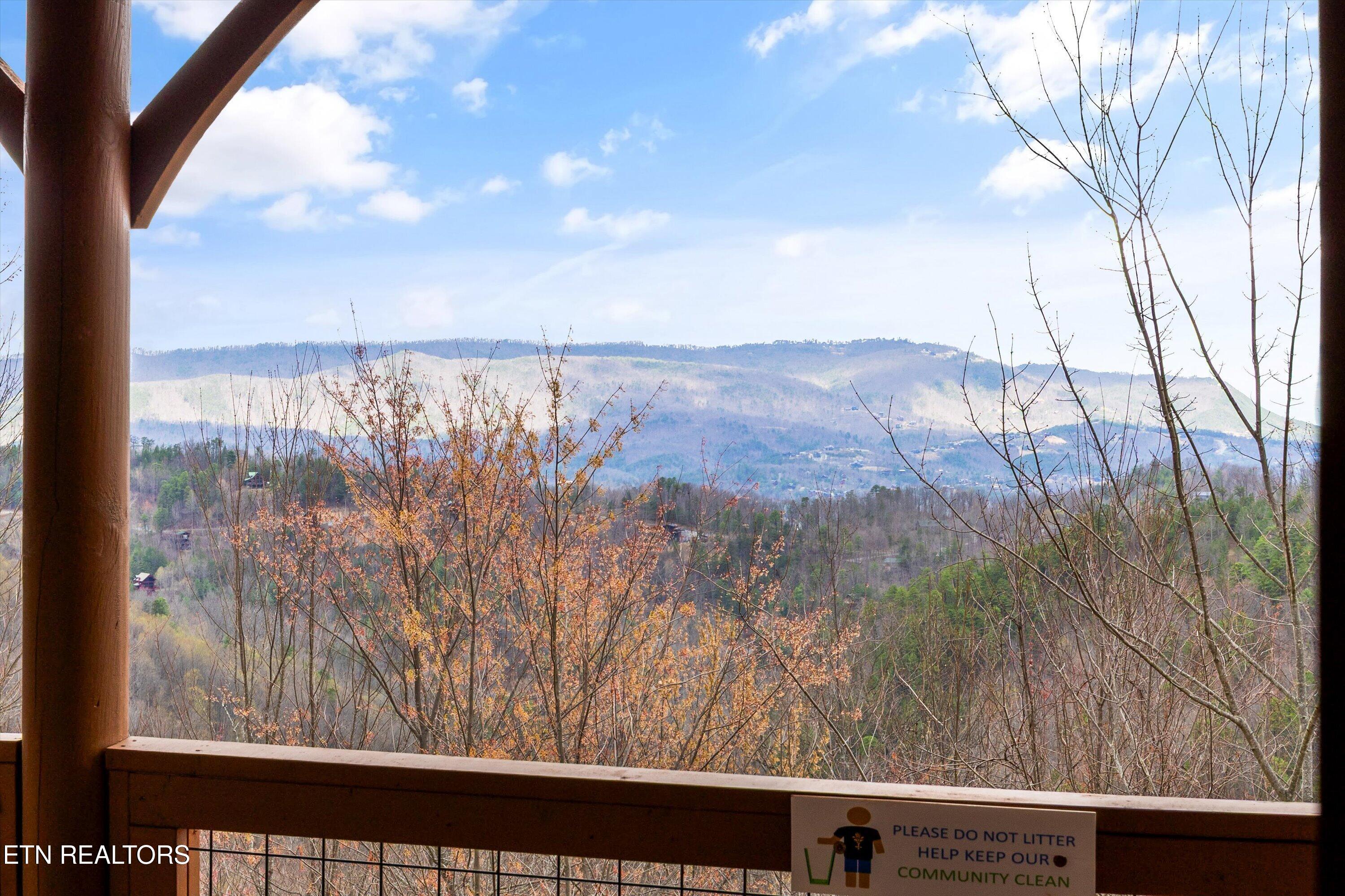 2833 White Oak Ridge Lane Sevierville TN 37862