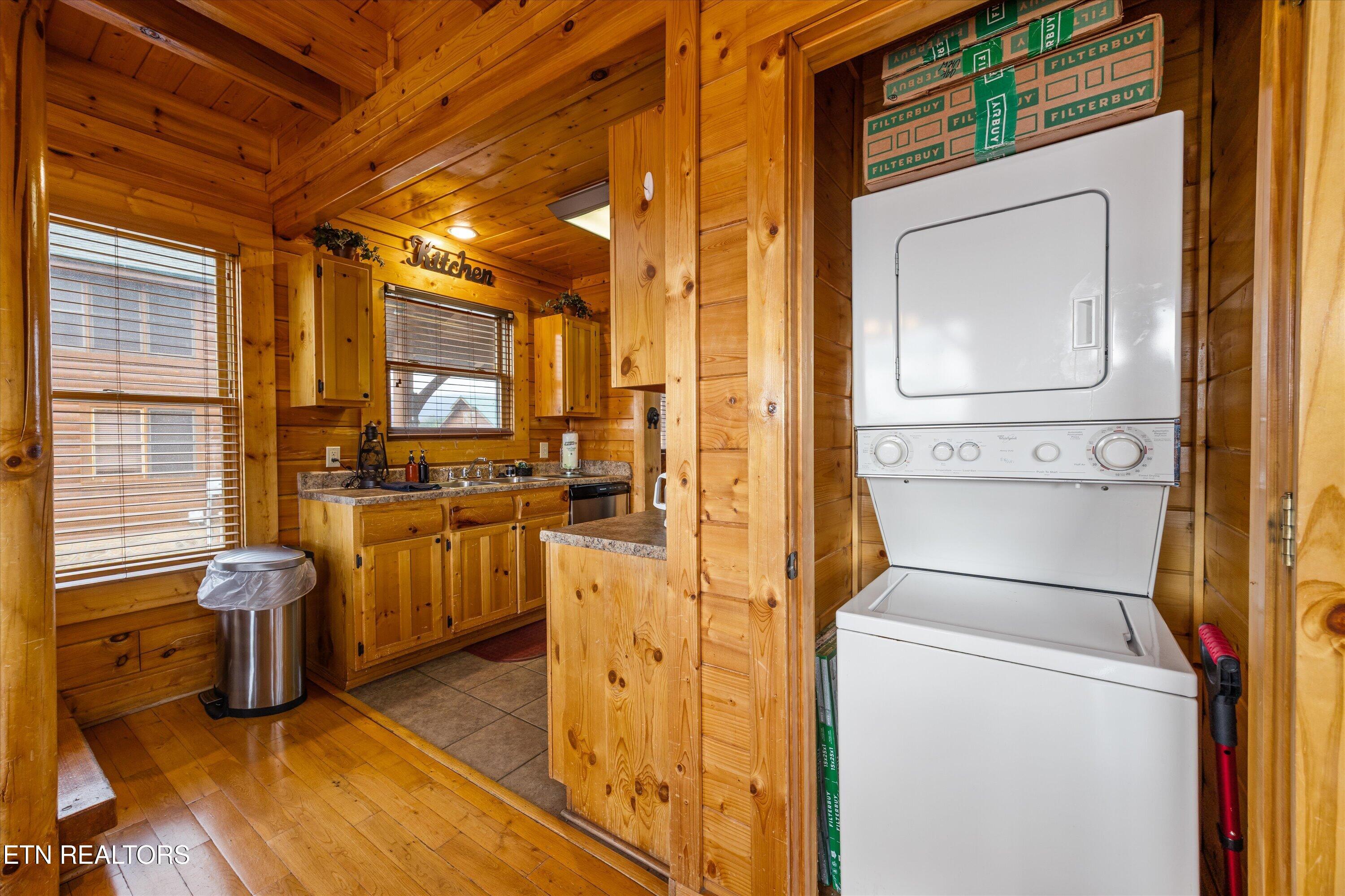 2833 White Oak Ridge Lane Sevierville TN 37862