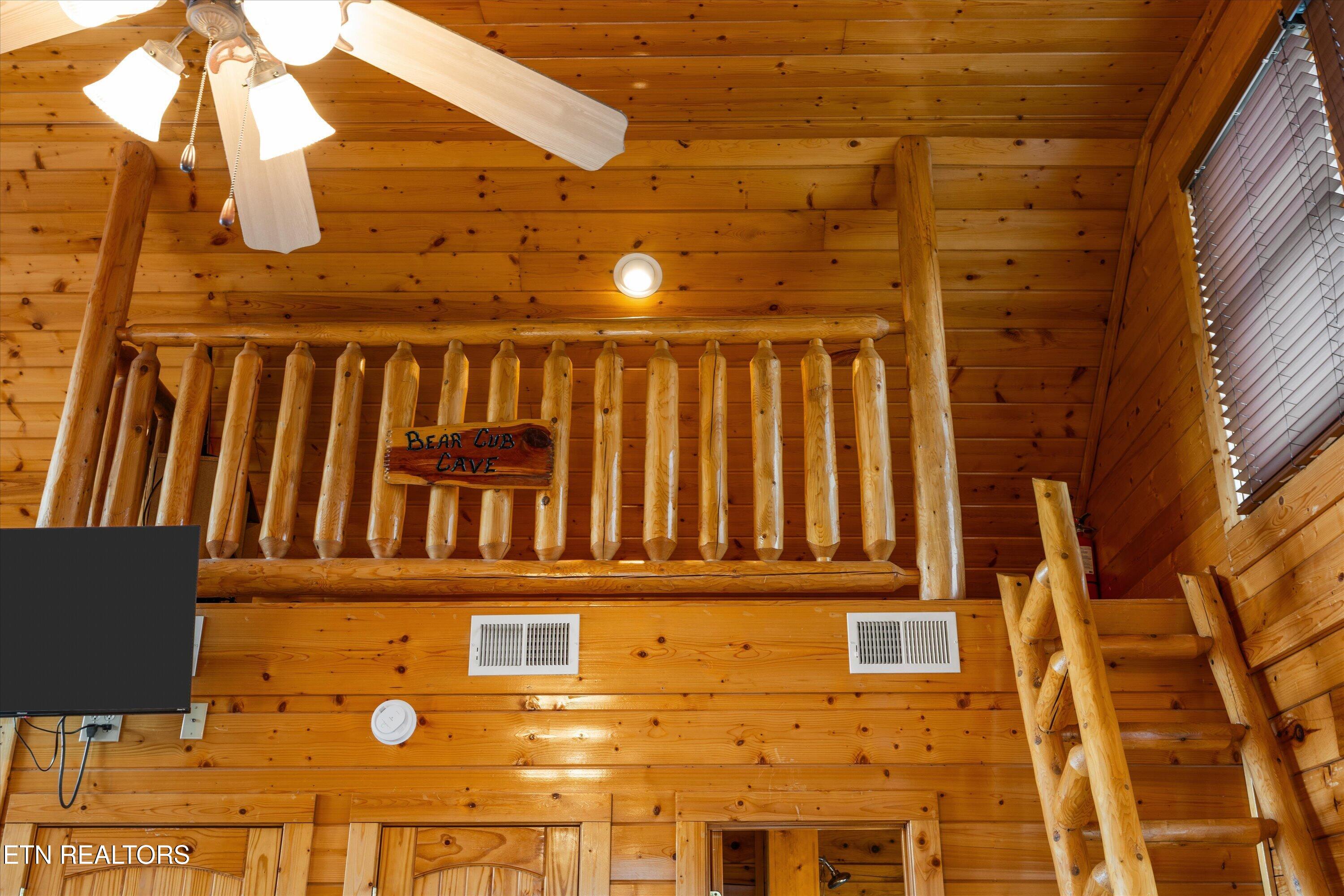 2833 White Oak Ridge Lane Sevierville TN 37862