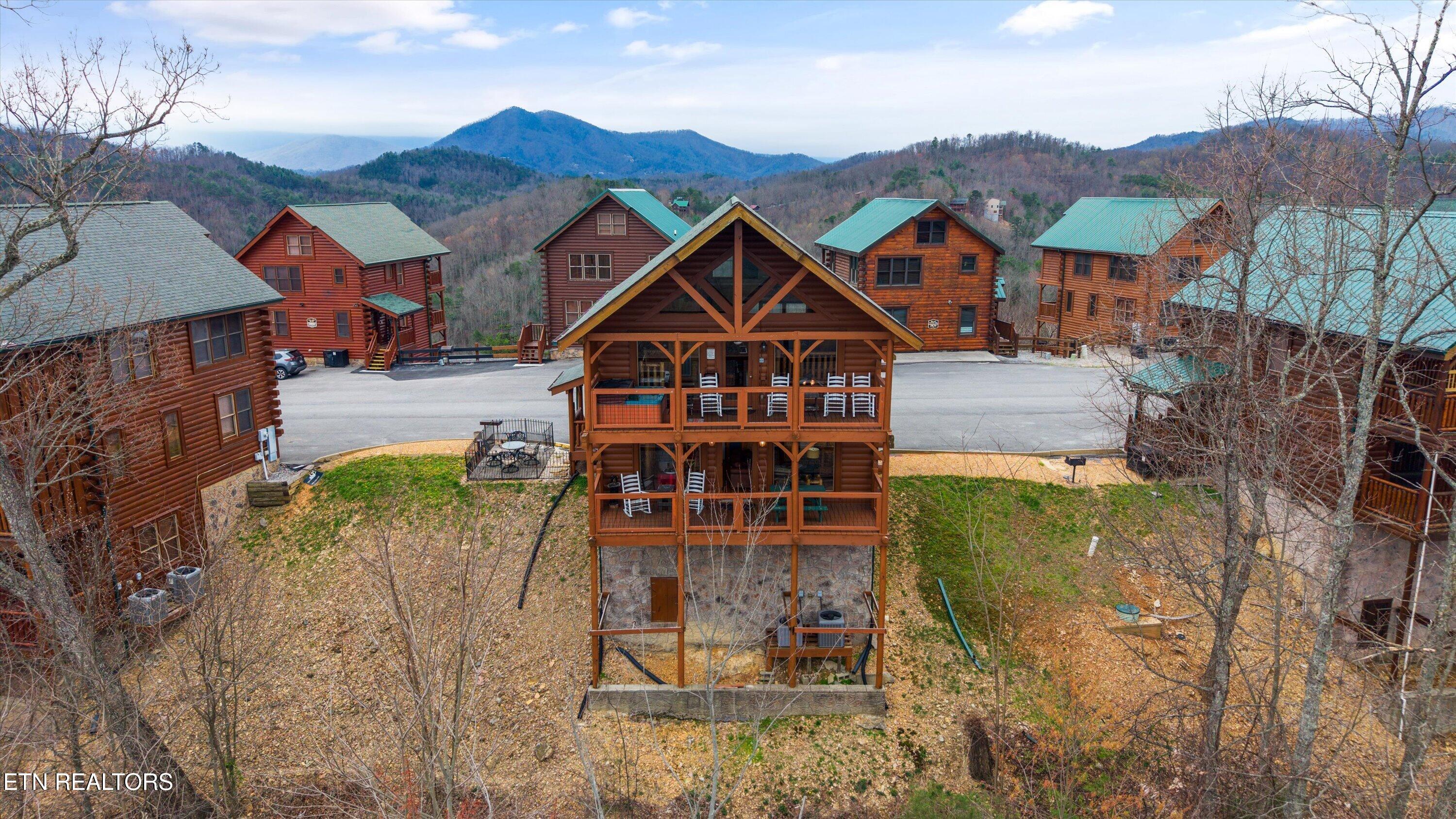 2833 White Oak Ridge Lane Sevierville TN 37862