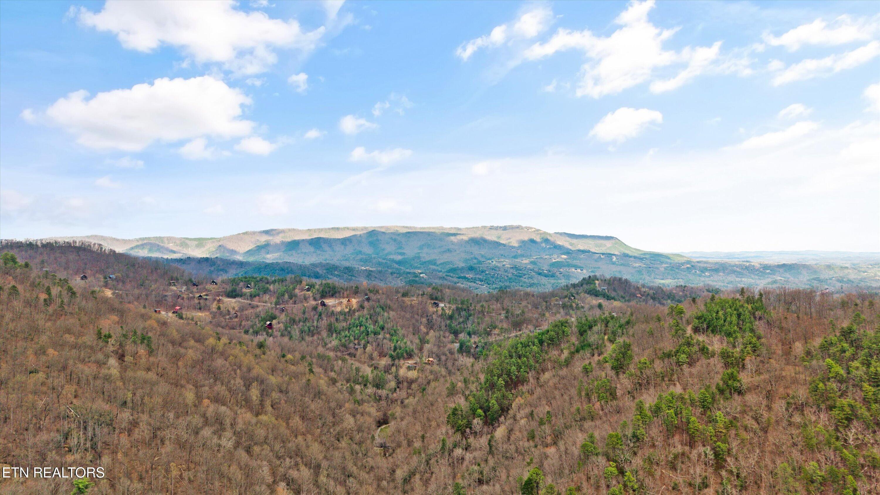 2833 White Oak Ridge Lane Sevierville TN 37862