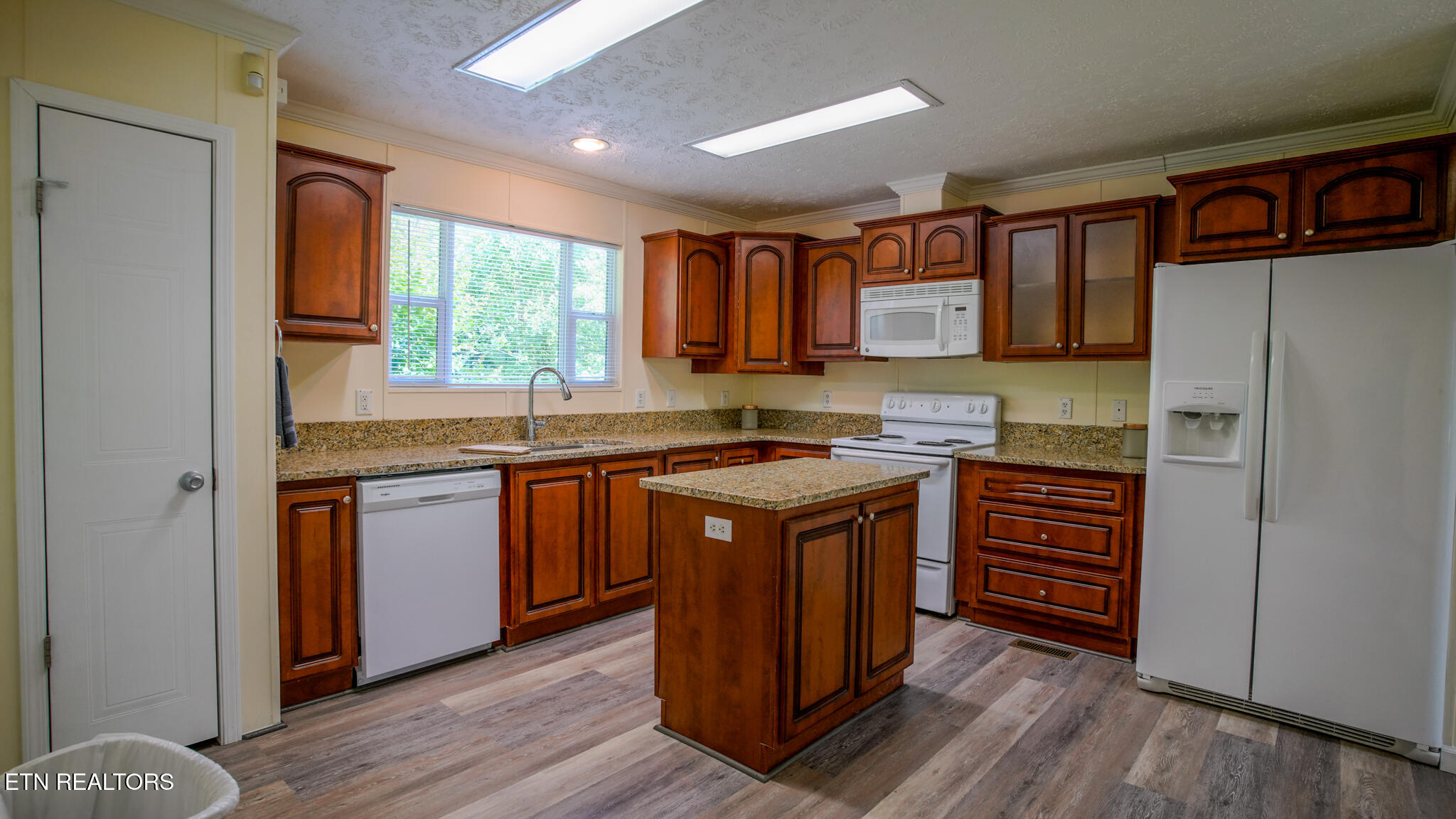 237 Hunters Ridge Way Seymour TN 37865