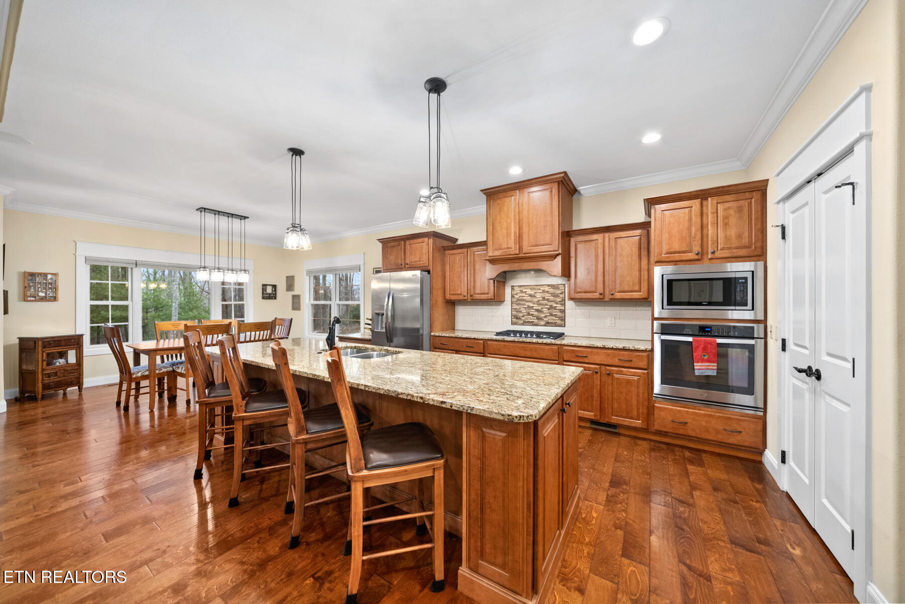 51 Oak Leaf Circle Fairfield Glade TN 38558