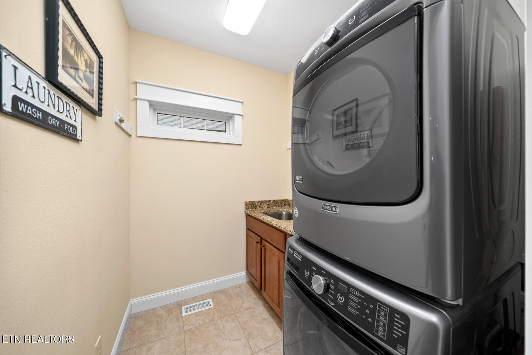 51 Oak Leaf Circle Fairfield Glade TN 38558