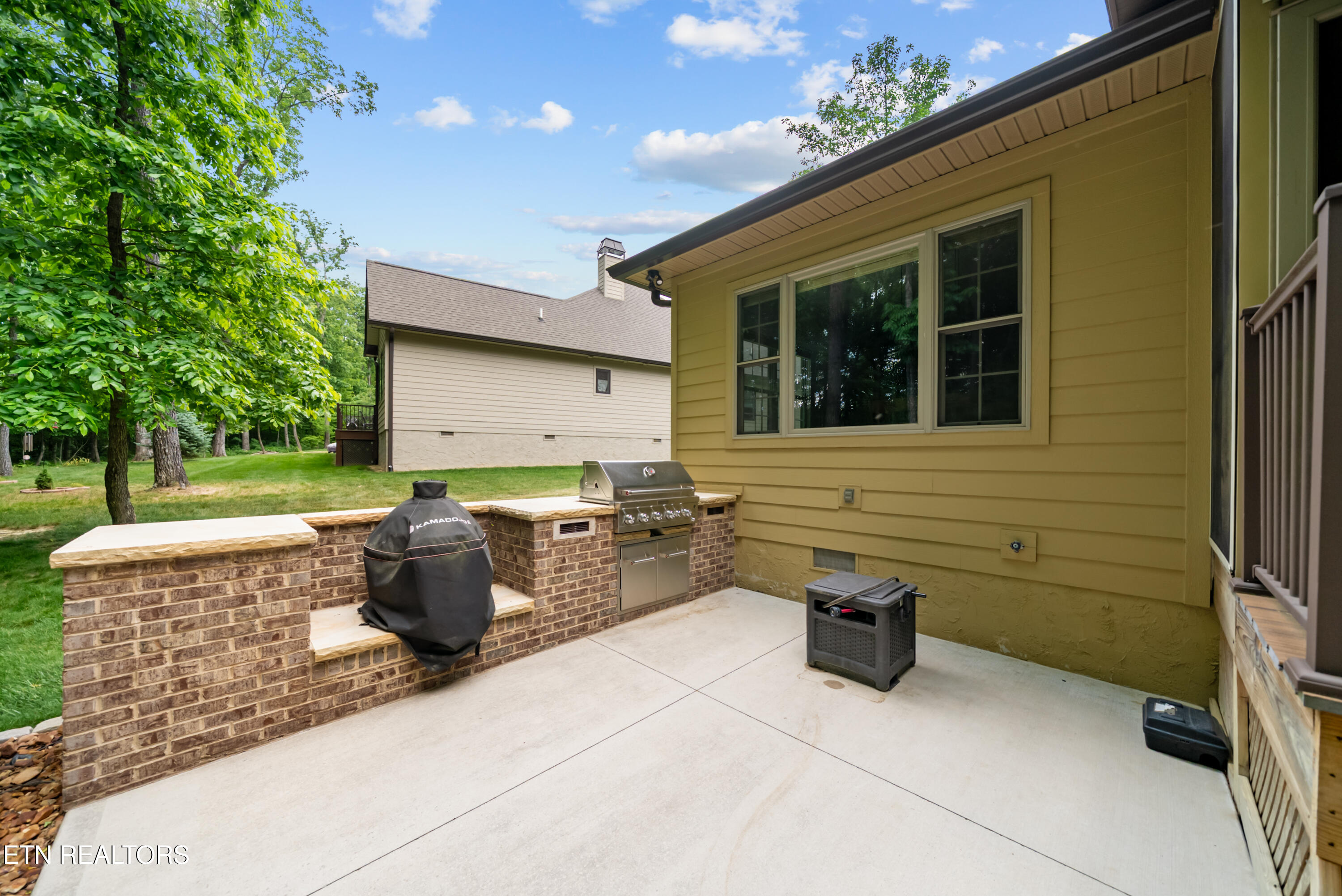 51 Oak Leaf Circle Fairfield Glade TN 38558