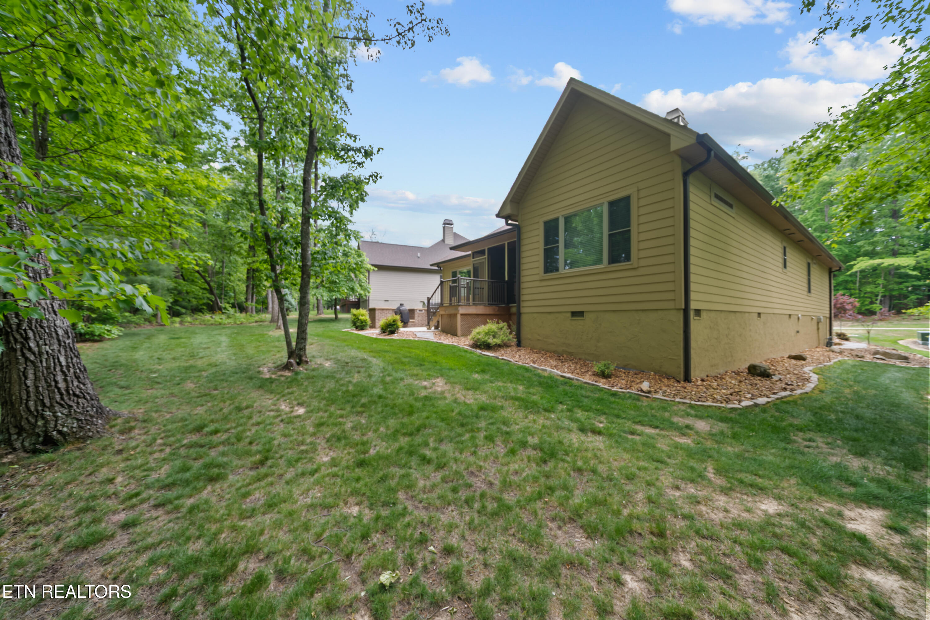 51 Oak Leaf Circle Fairfield Glade TN 38558