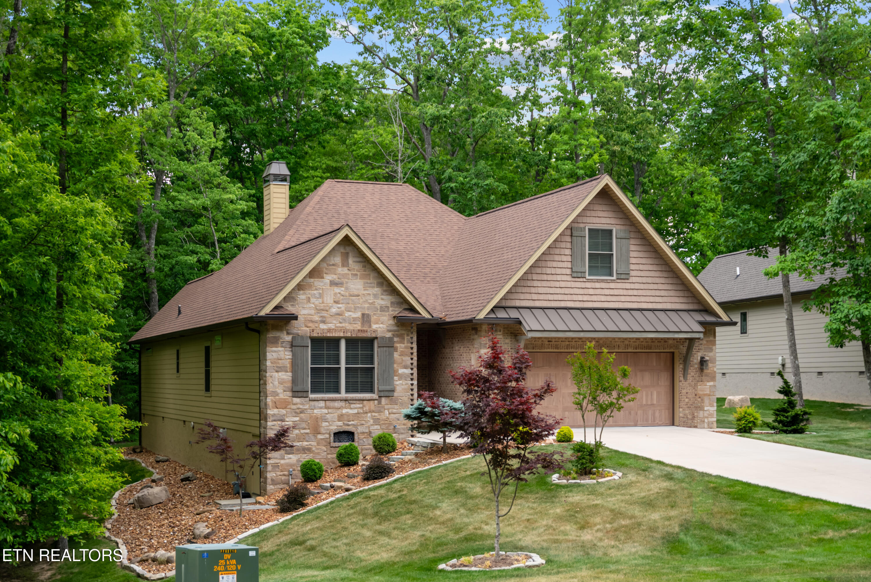 51 Oak Leaf Circle Fairfield Glade TN 38558
