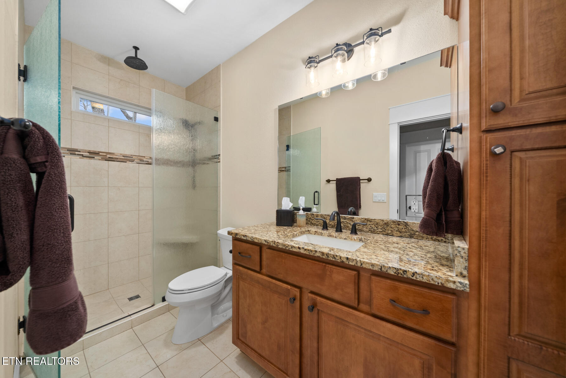 51 Oak Leaf Circle Fairfield Glade TN 38558