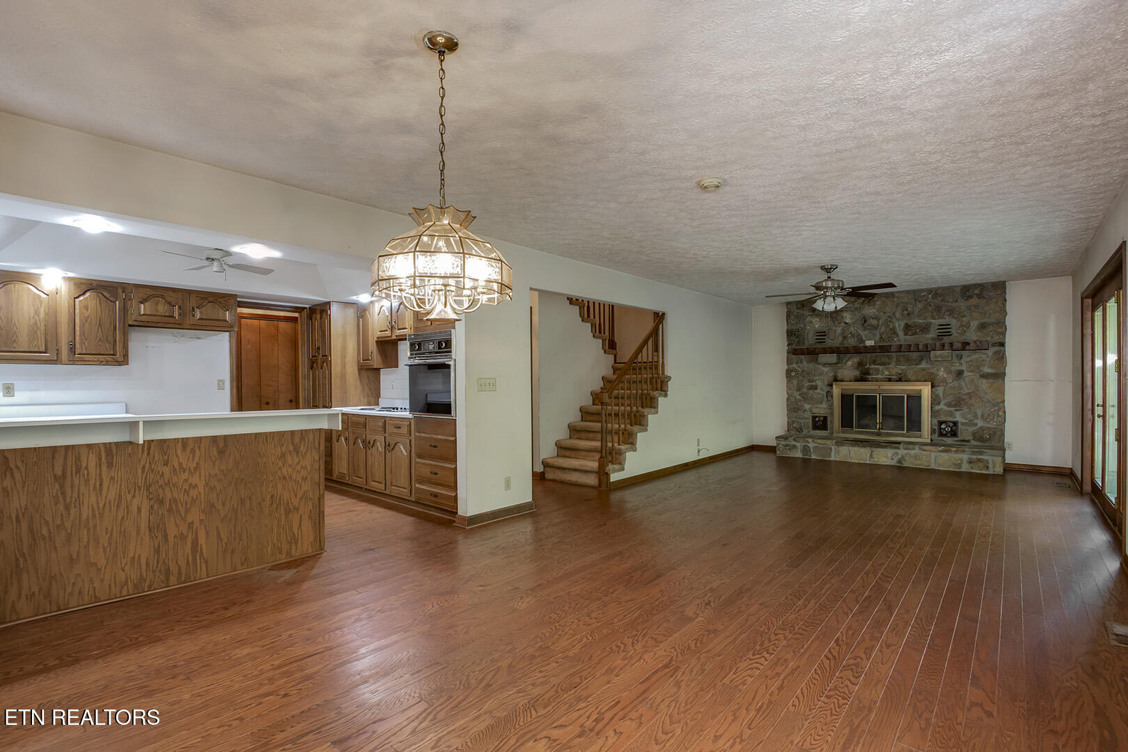 1560 Bluebird Cove Lane Sevierville TN 37862