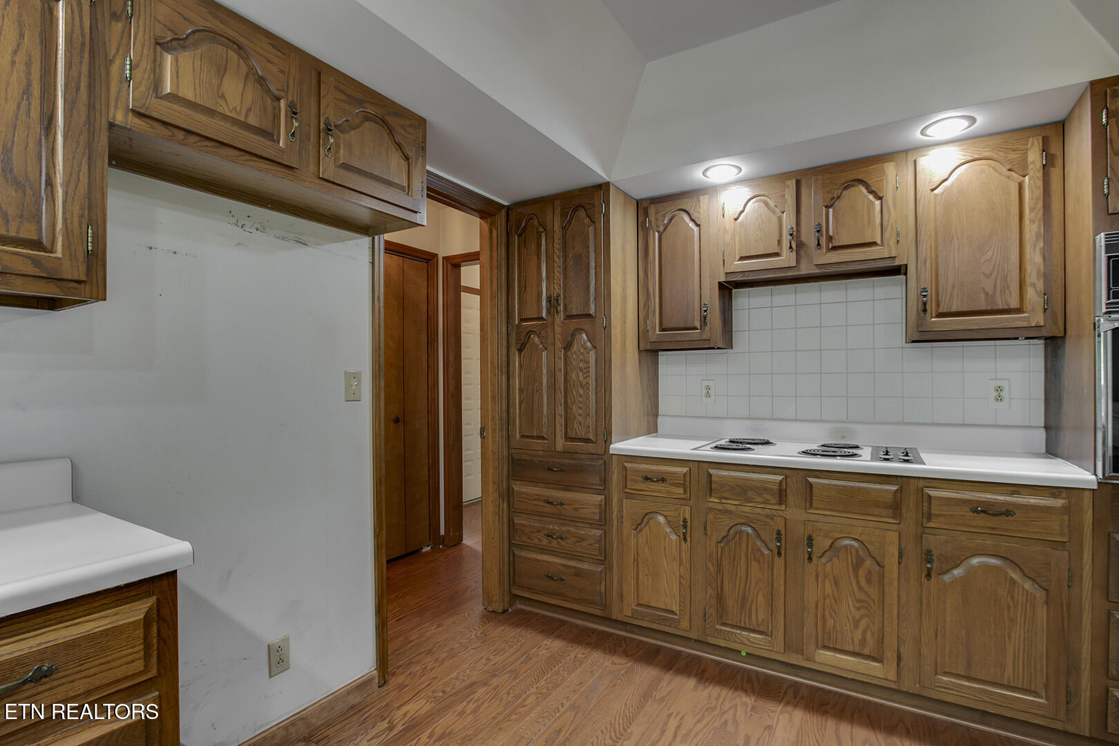 1560 Bluebird Cove Lane Sevierville TN 37862