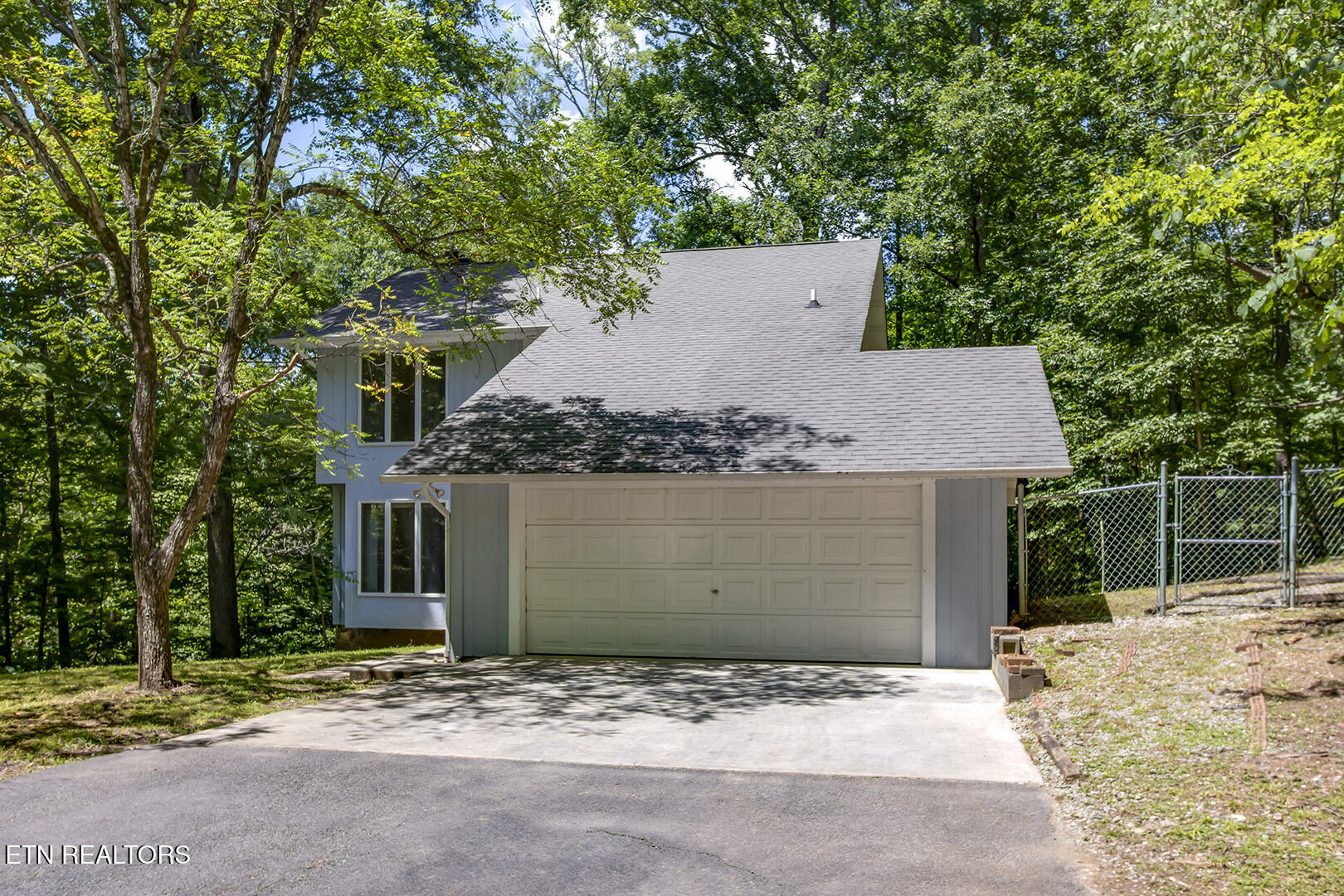 1560 Bluebird Cove Lane Sevierville TN 37862