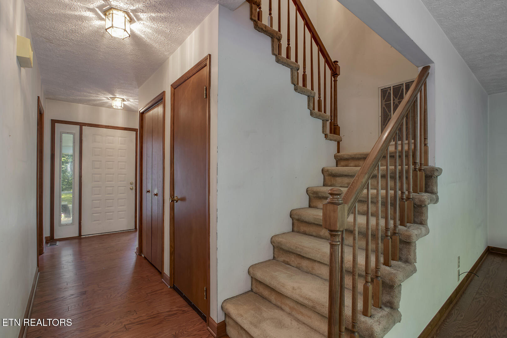 1560 Bluebird Cove Lane Sevierville TN 37862