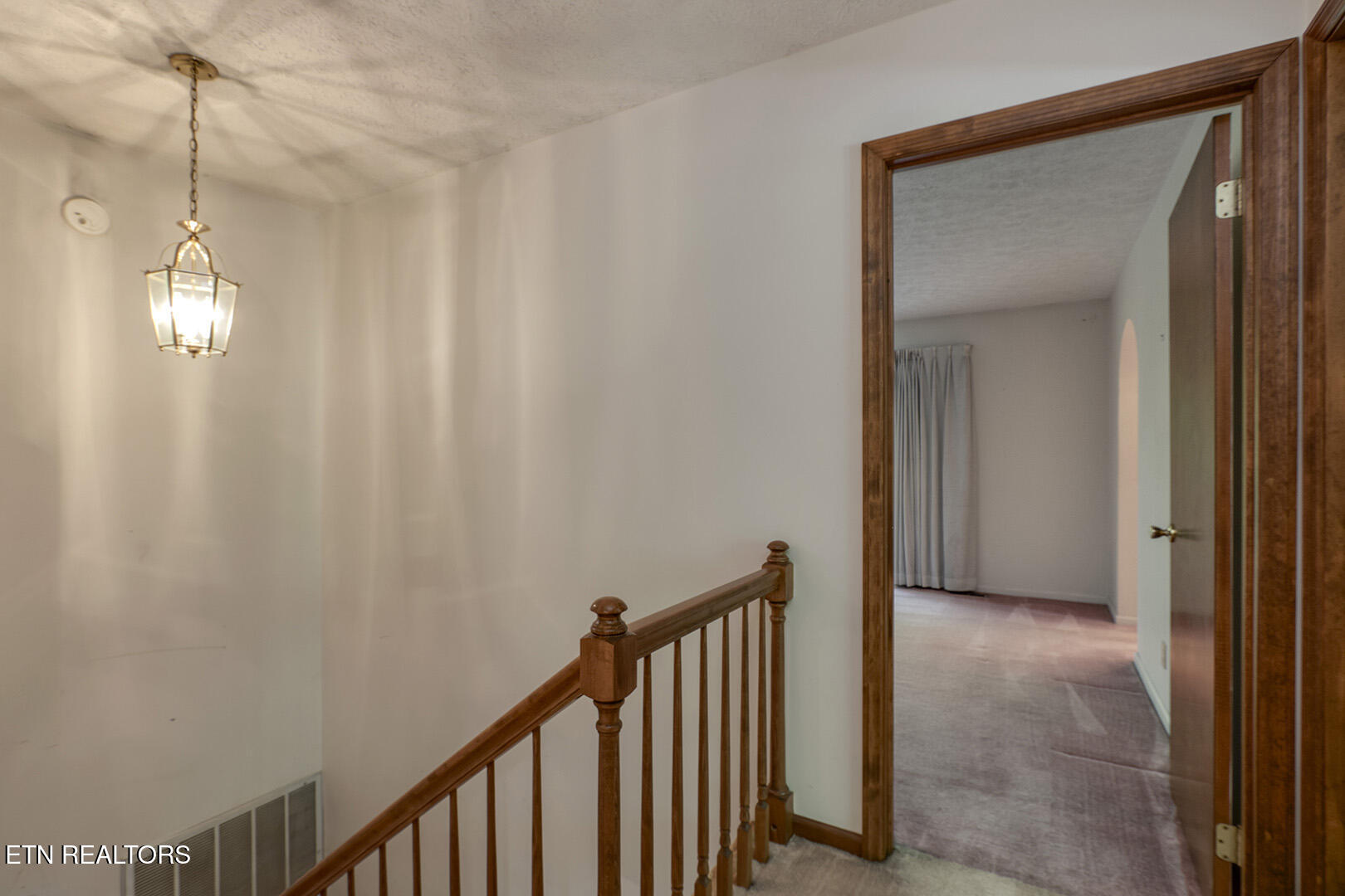 1560 Bluebird Cove Lane Sevierville TN 37862