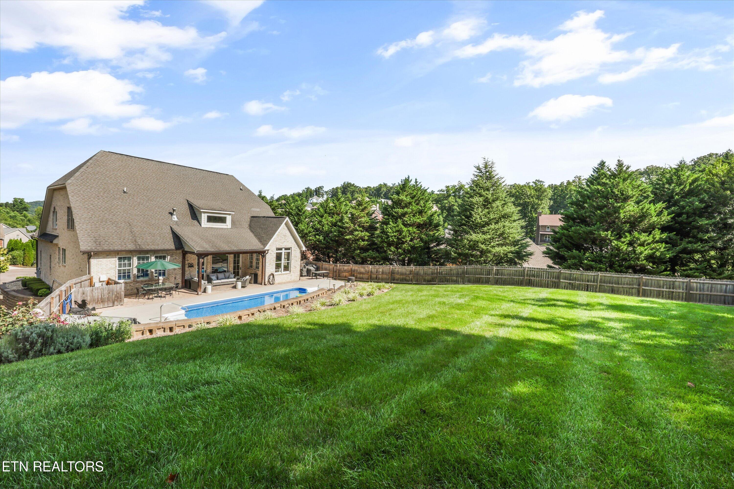 8206 Meadow Falls Lane Knoxville TN 37931