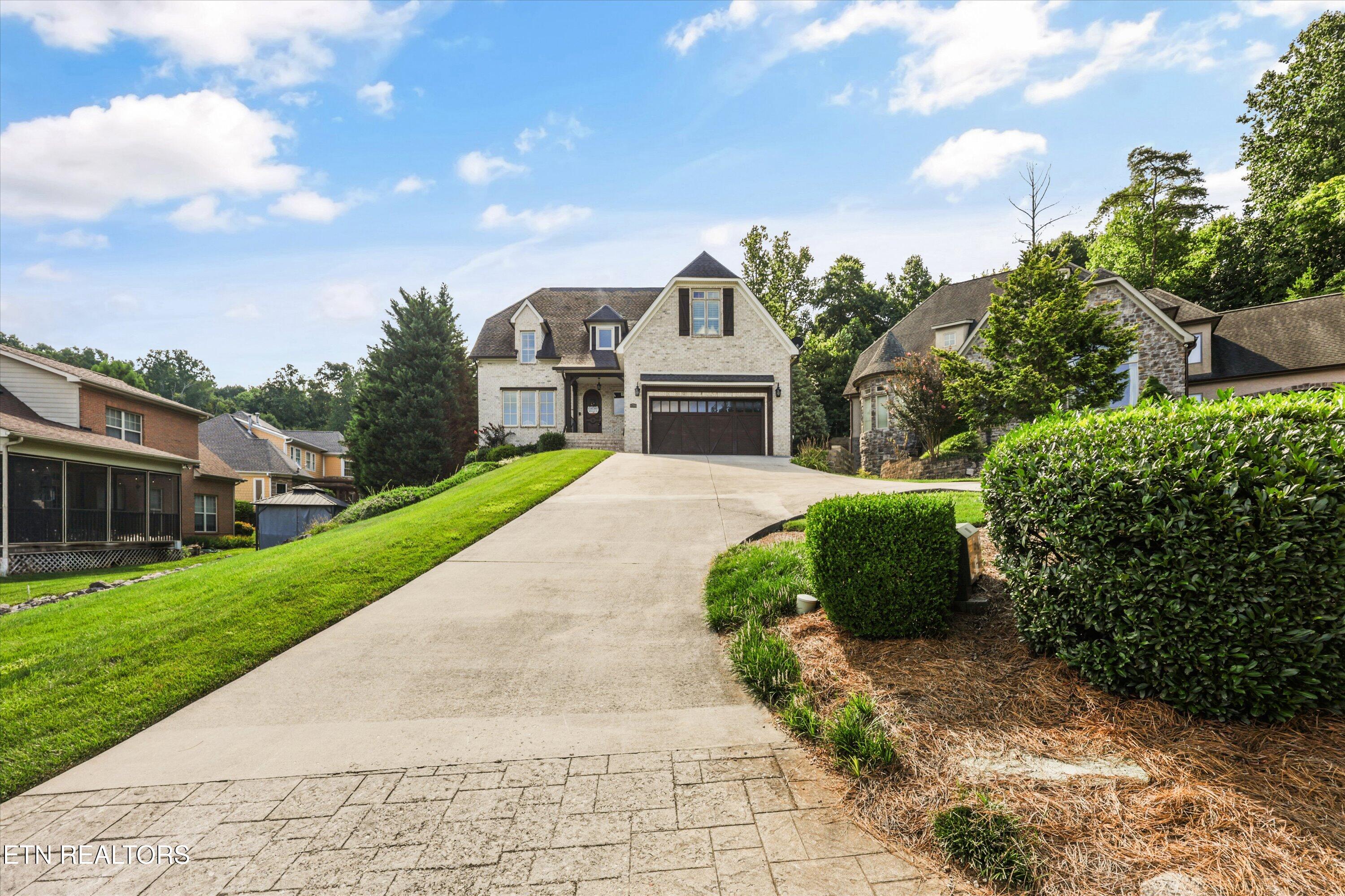 8206 Meadow Falls Lane Knoxville TN 37931